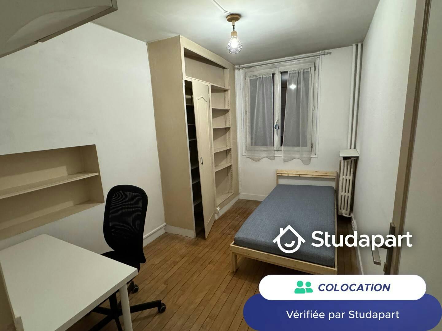 Private room for rent on Boulevard du Maréchal Joffre, Bourg-la-Reine - View 6