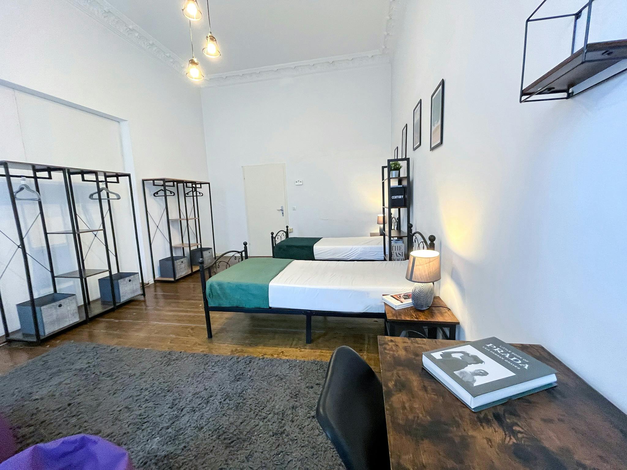 preview gallery tile