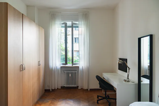 1-Bedroom Apartment in Viale Coni Zugna, Milan (1614911) room image 1