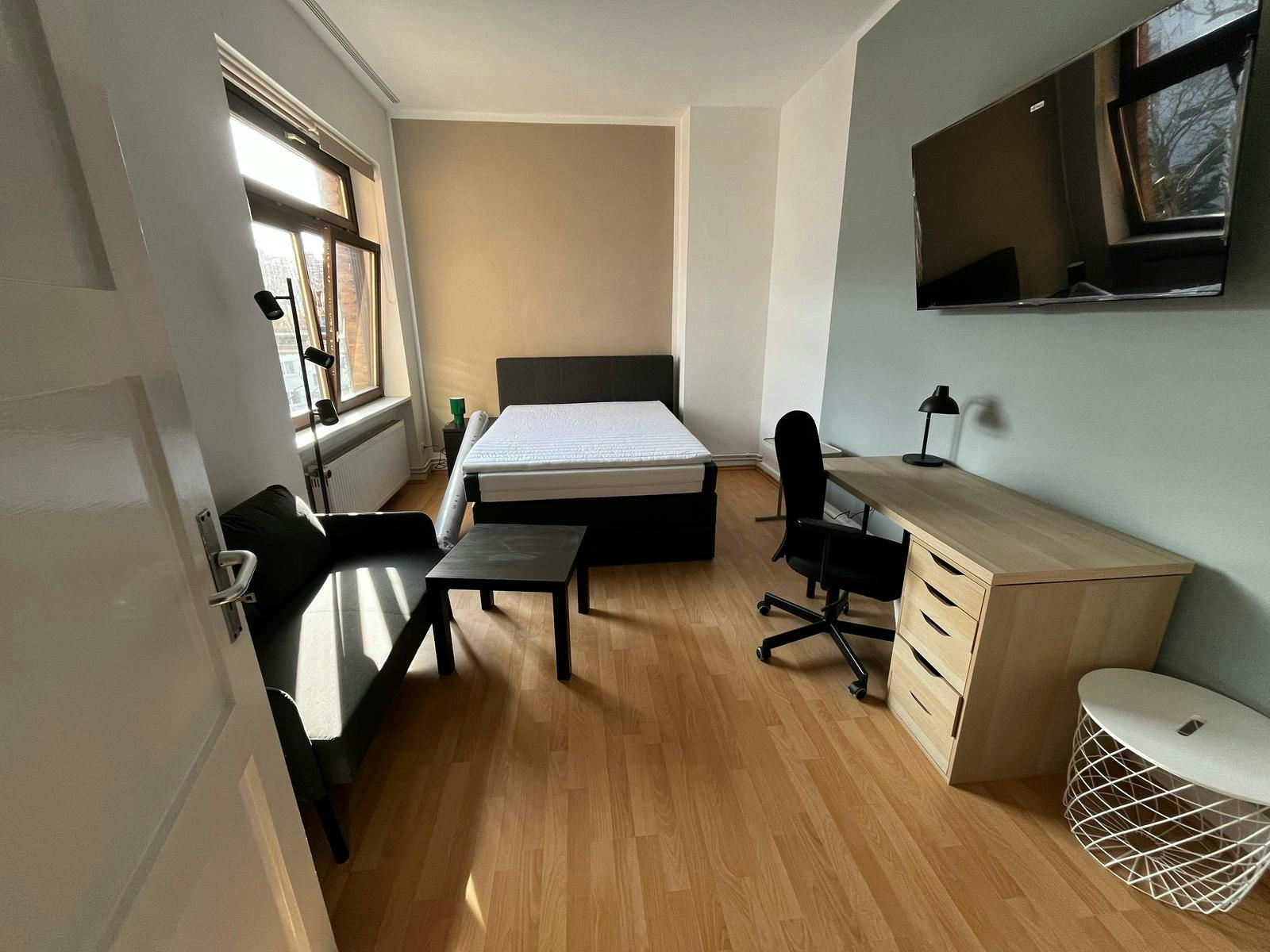 Single room Frankfurt Am Main, 1 bed, 17m² — photo 2