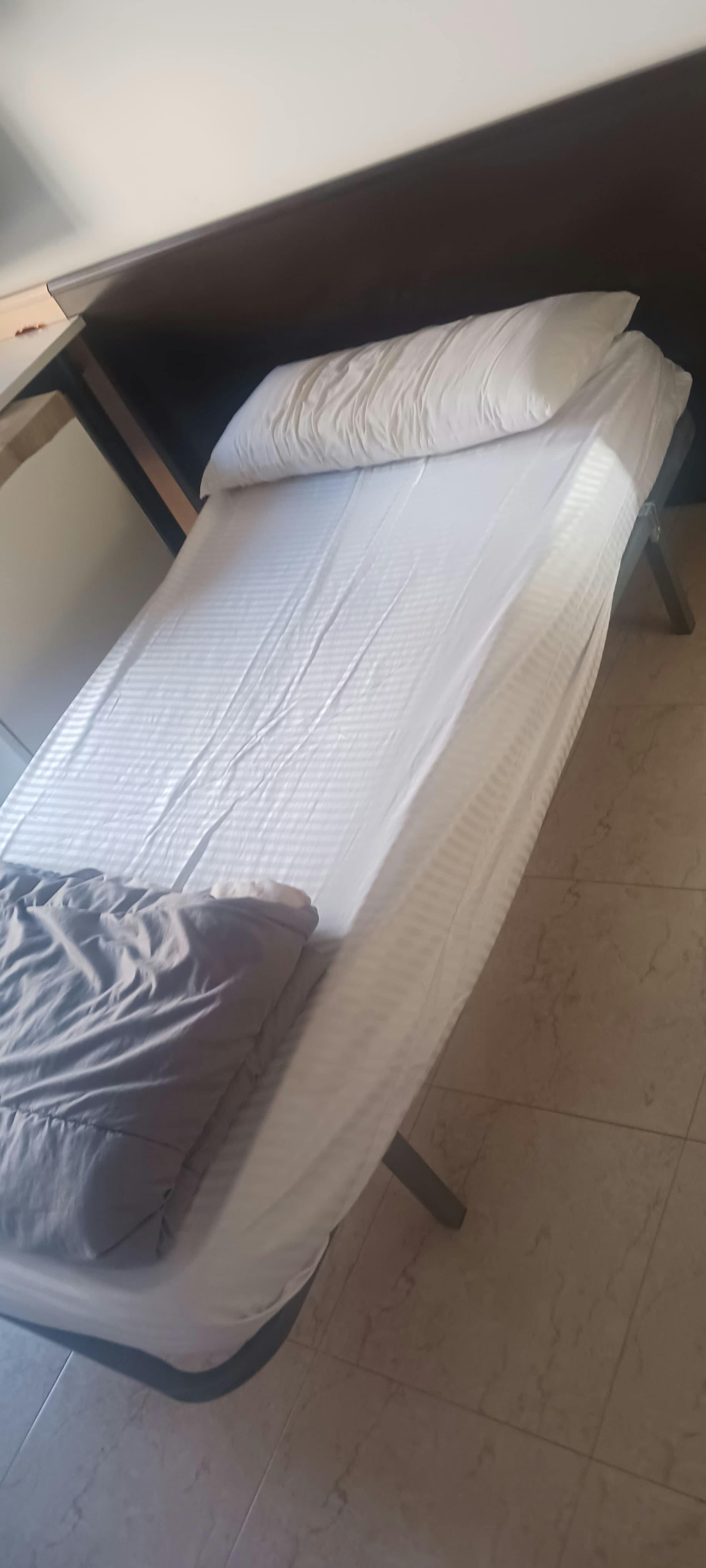 Single room Terrassa, 1 bed, 12m² — photo 2