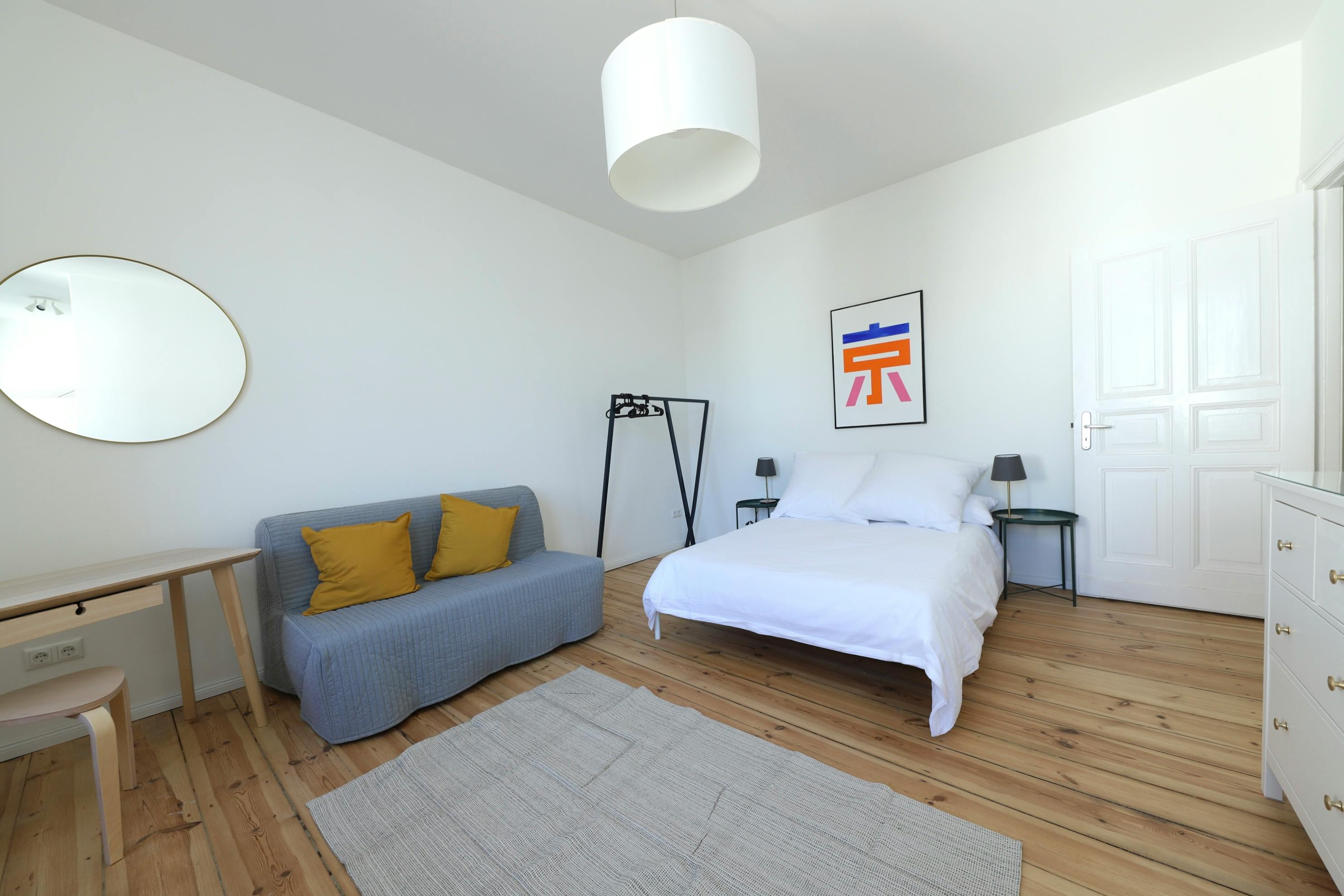 Osnabrücker Straße, Berlin preview