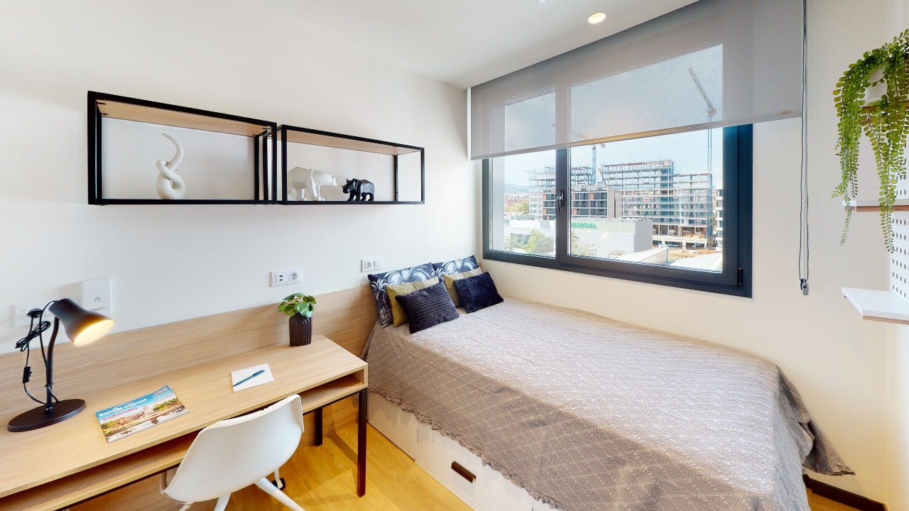 Private room for rent for €832 per month in Barcelona, Carrer del Maresme