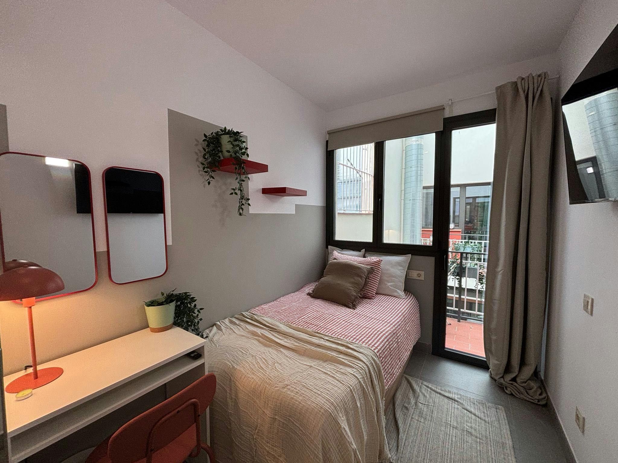 Single room Barcelona, 1 bed, 11m² — photo 6