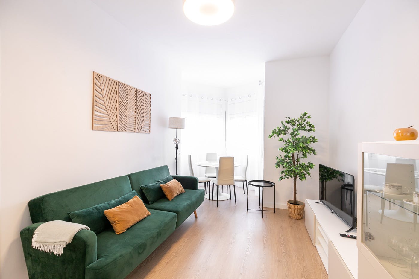 Apartment for rent for €1,795 per month in Barcelona, Travessia de Sant Antoni