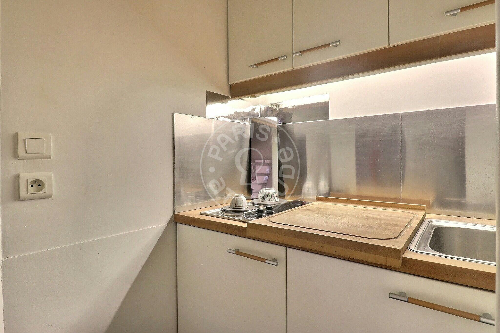 Apartment Paris — photo 11