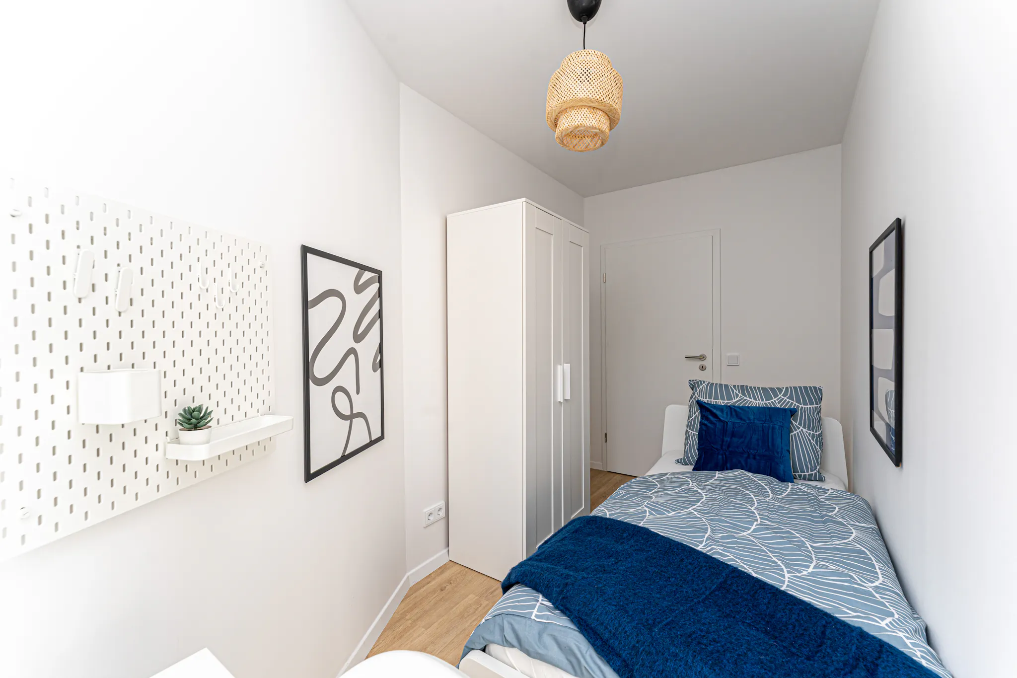 Richardstraße, Berlin preview