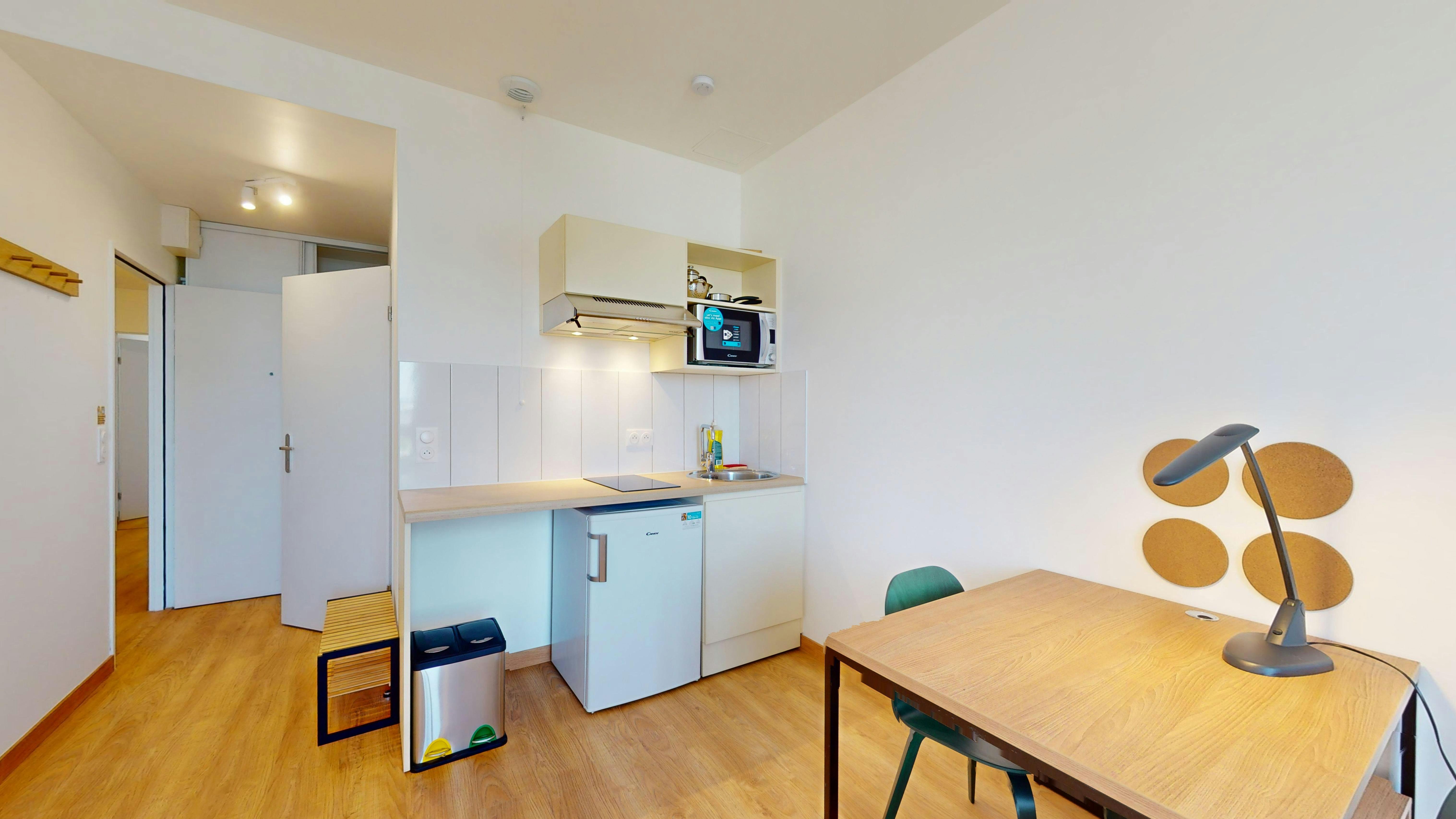 Single room Cergy, 1 bed, 24m² — photo 21