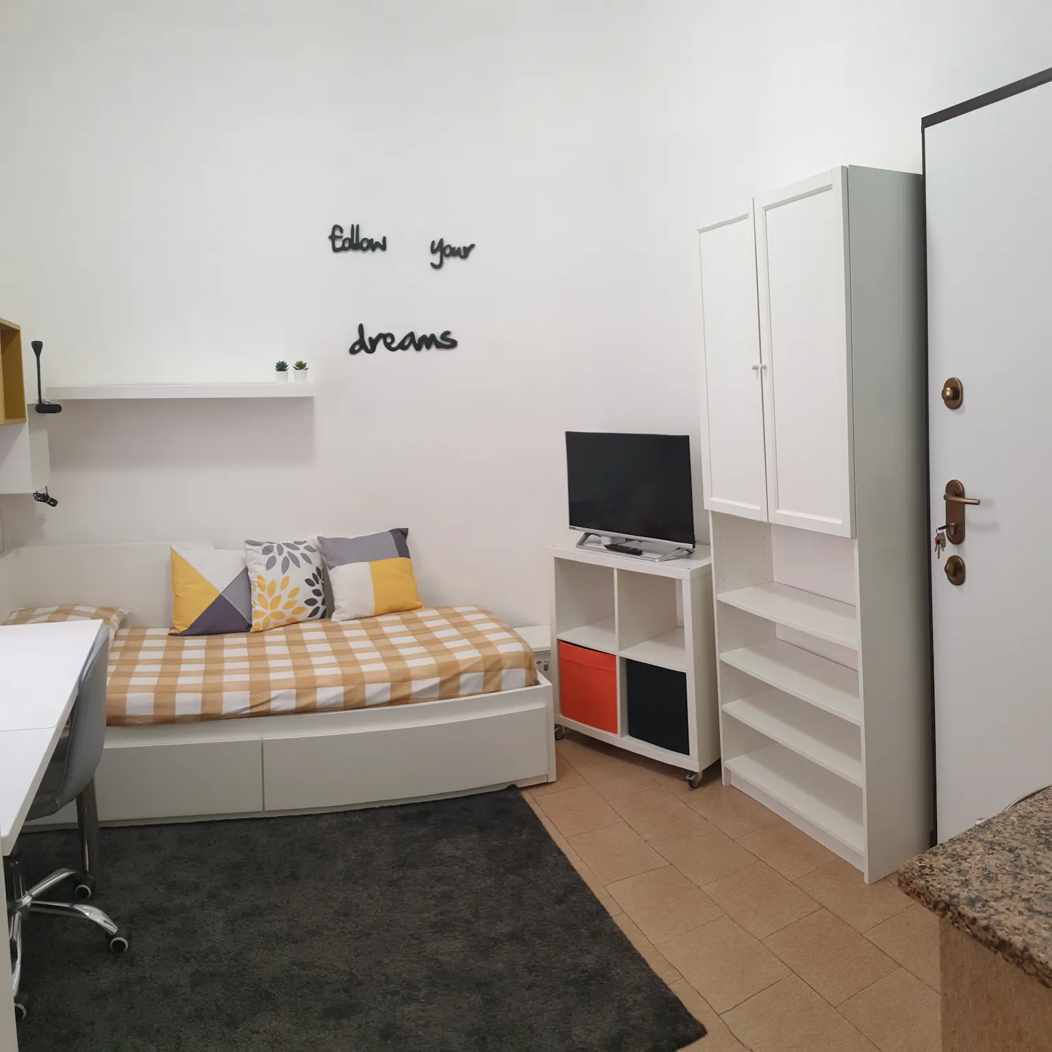 Via Arcivescovo Romilli, Milan preview