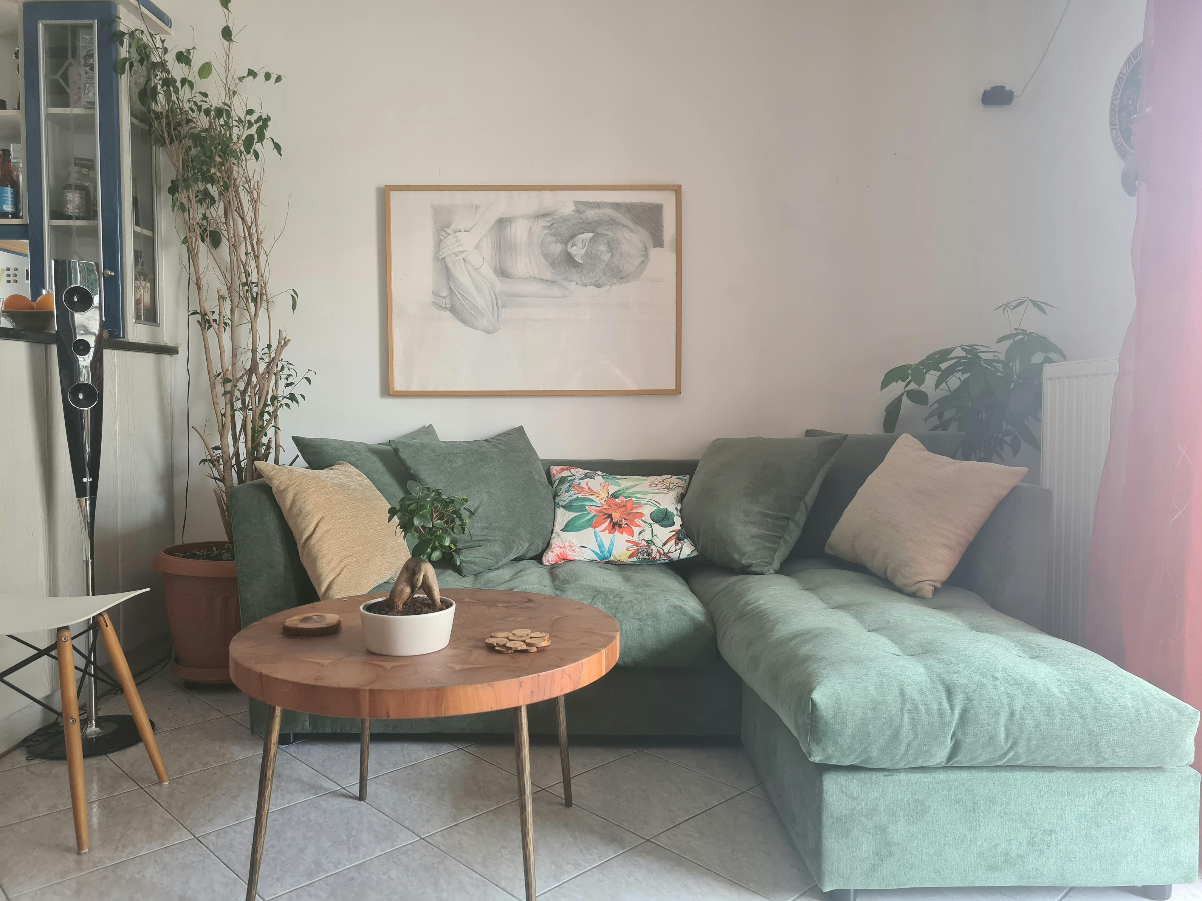 Single room Athina, 1 bed, 18m² — photo 1