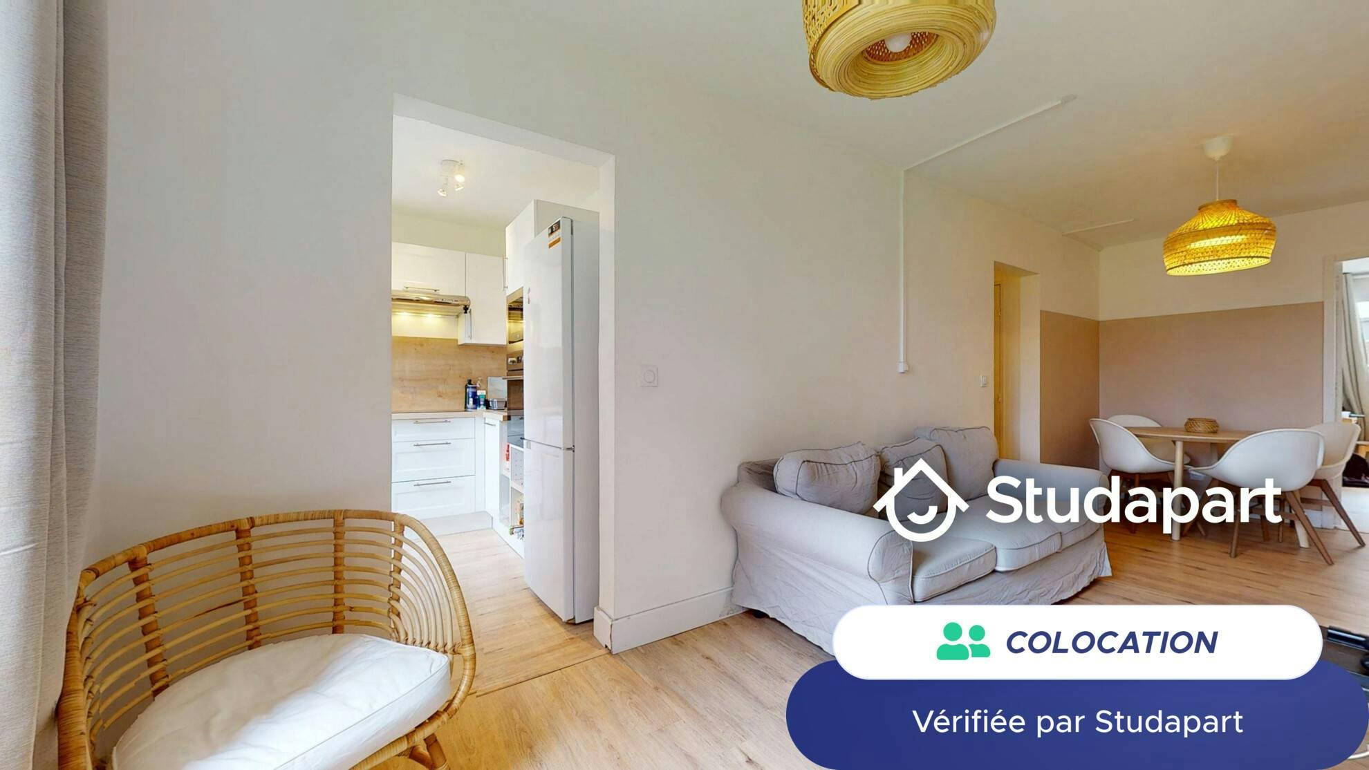 Private room for rent for €630 per month in Villeurbanne, Route de Genas