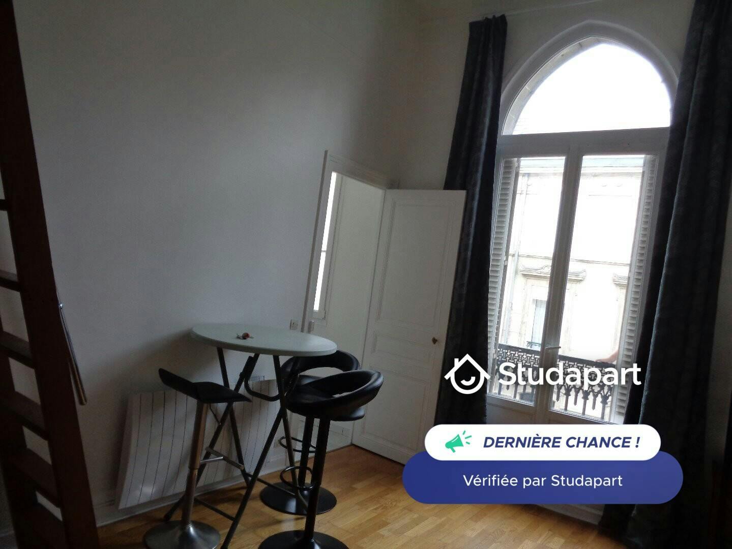 Appartement à louer pour 530 €/mois à Reims, Rue Chabaud