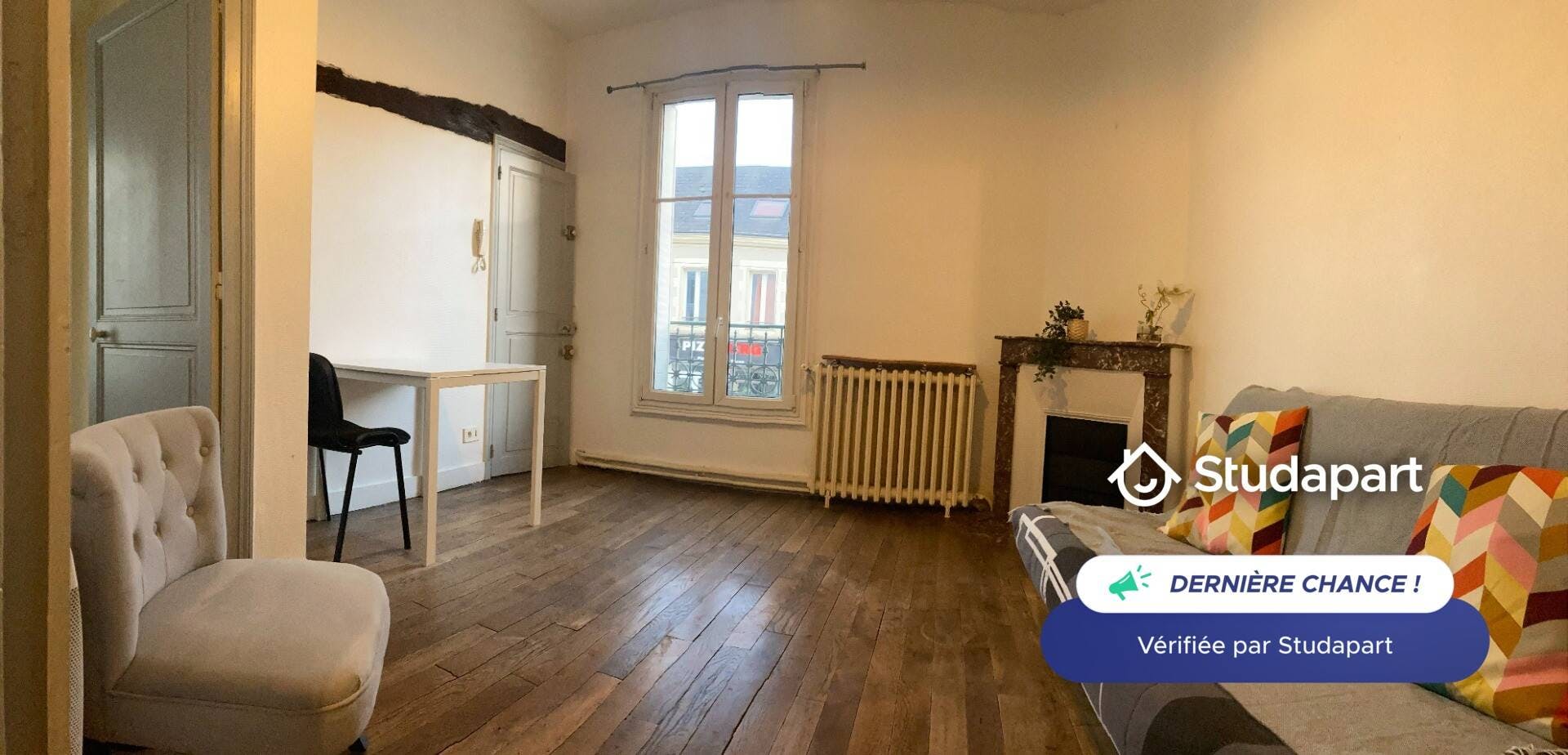 Appartamento in affitto a 580 € al mese a Orléans, Rue du Faubourg Madeleine