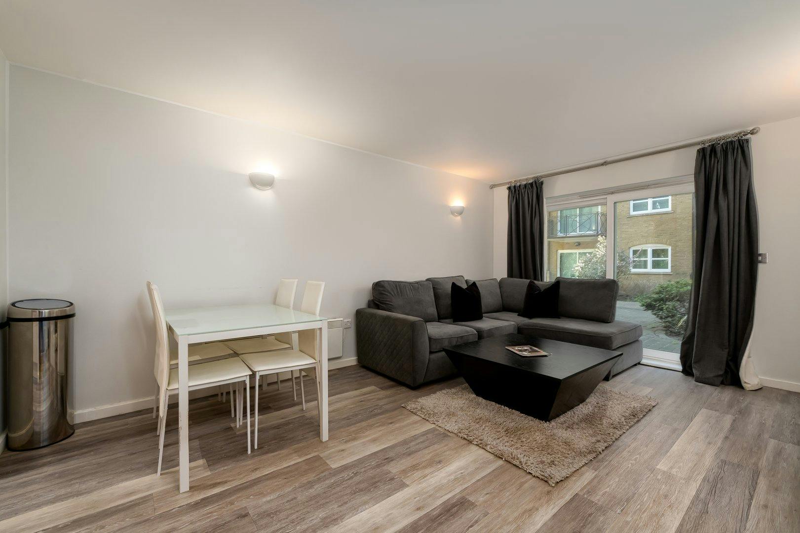 Apartment London, 2 beds — photo 5