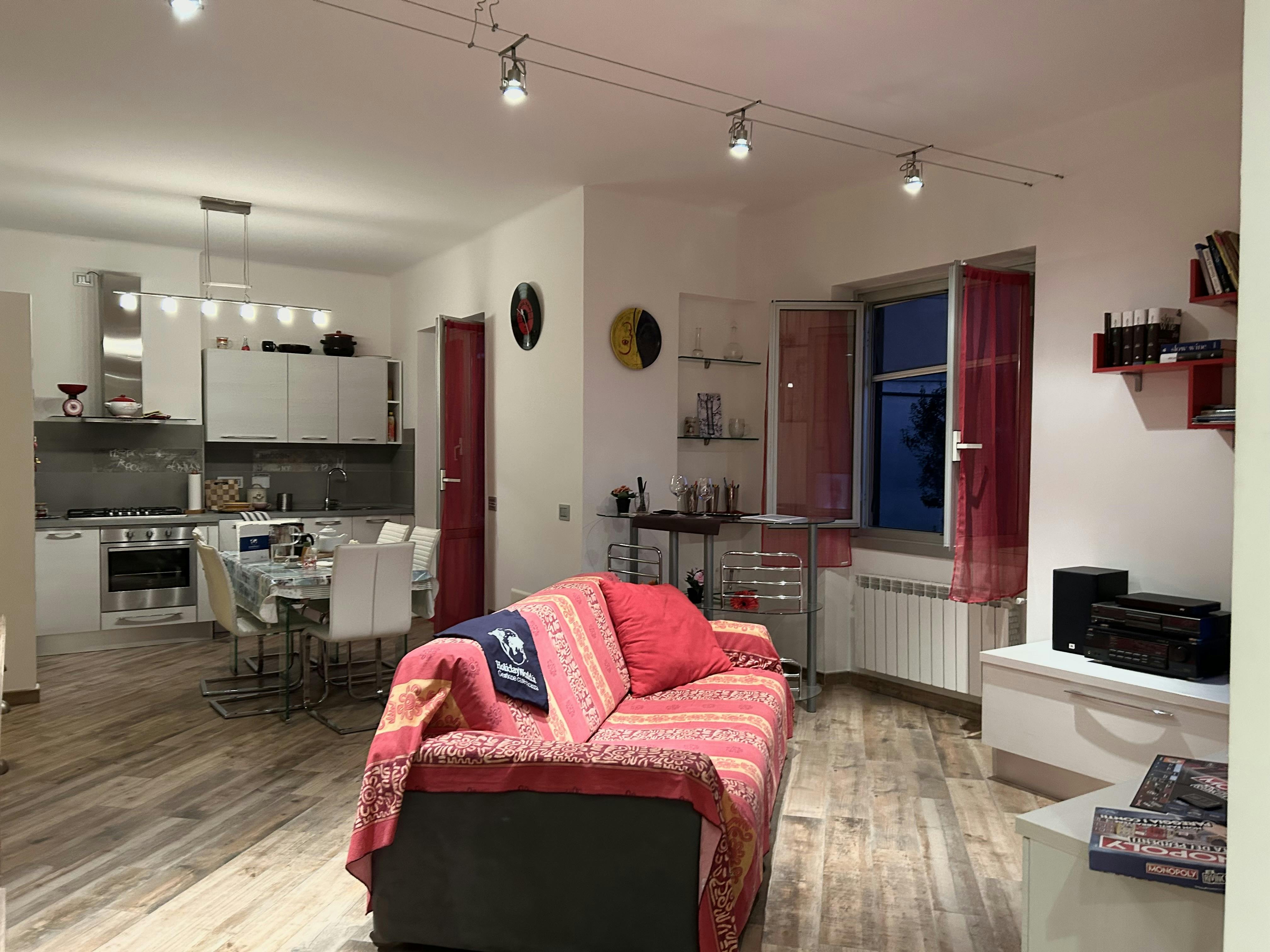 Apartament de închiriat pentru 3.850 EUR pe lună în Arenzano, Via Castellin