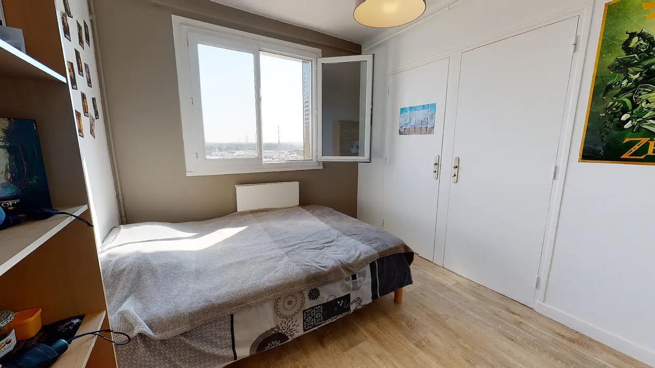 Avenue Jules Guesde, Vénissieux preview