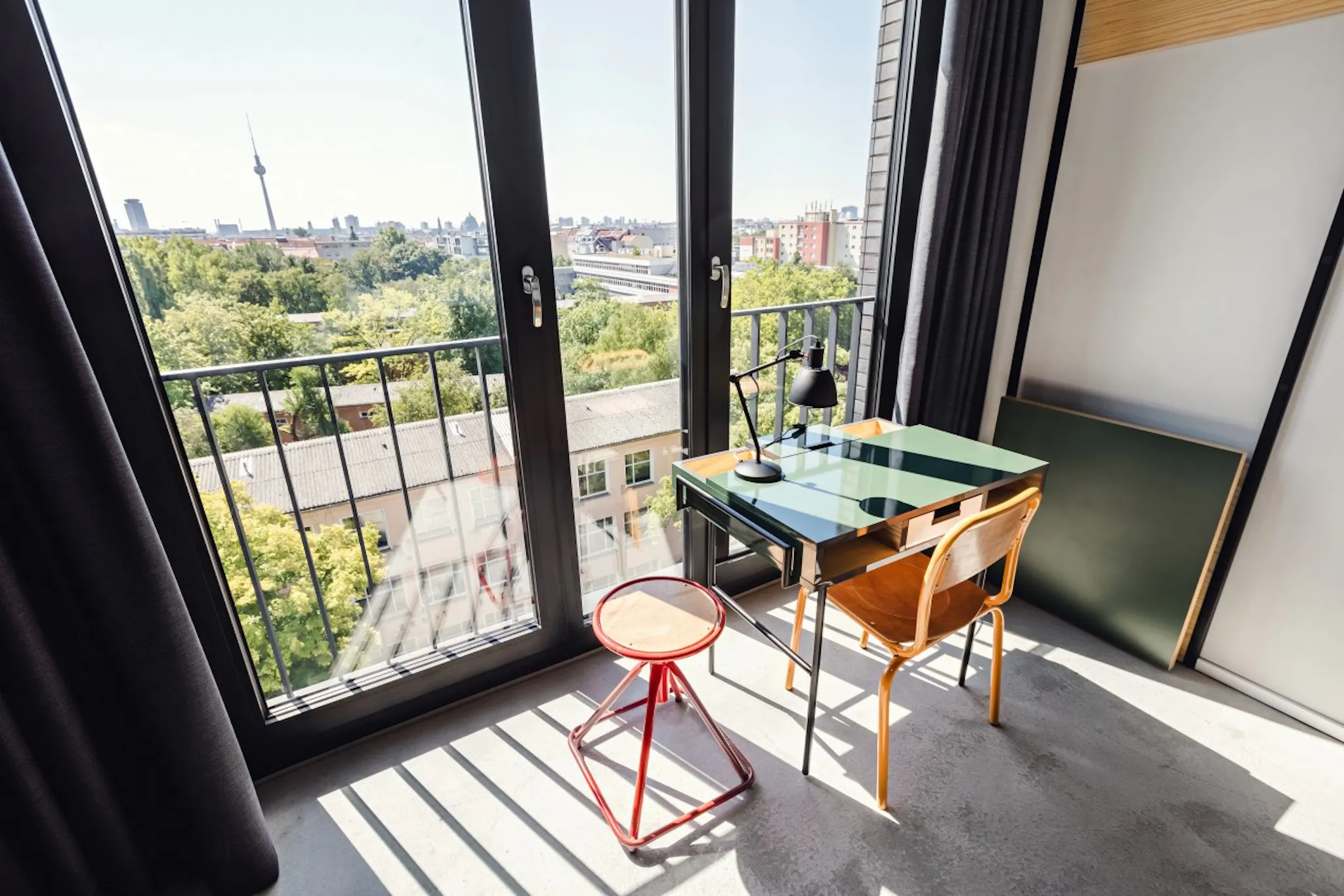 Stralsunder Straße, Berlin preview