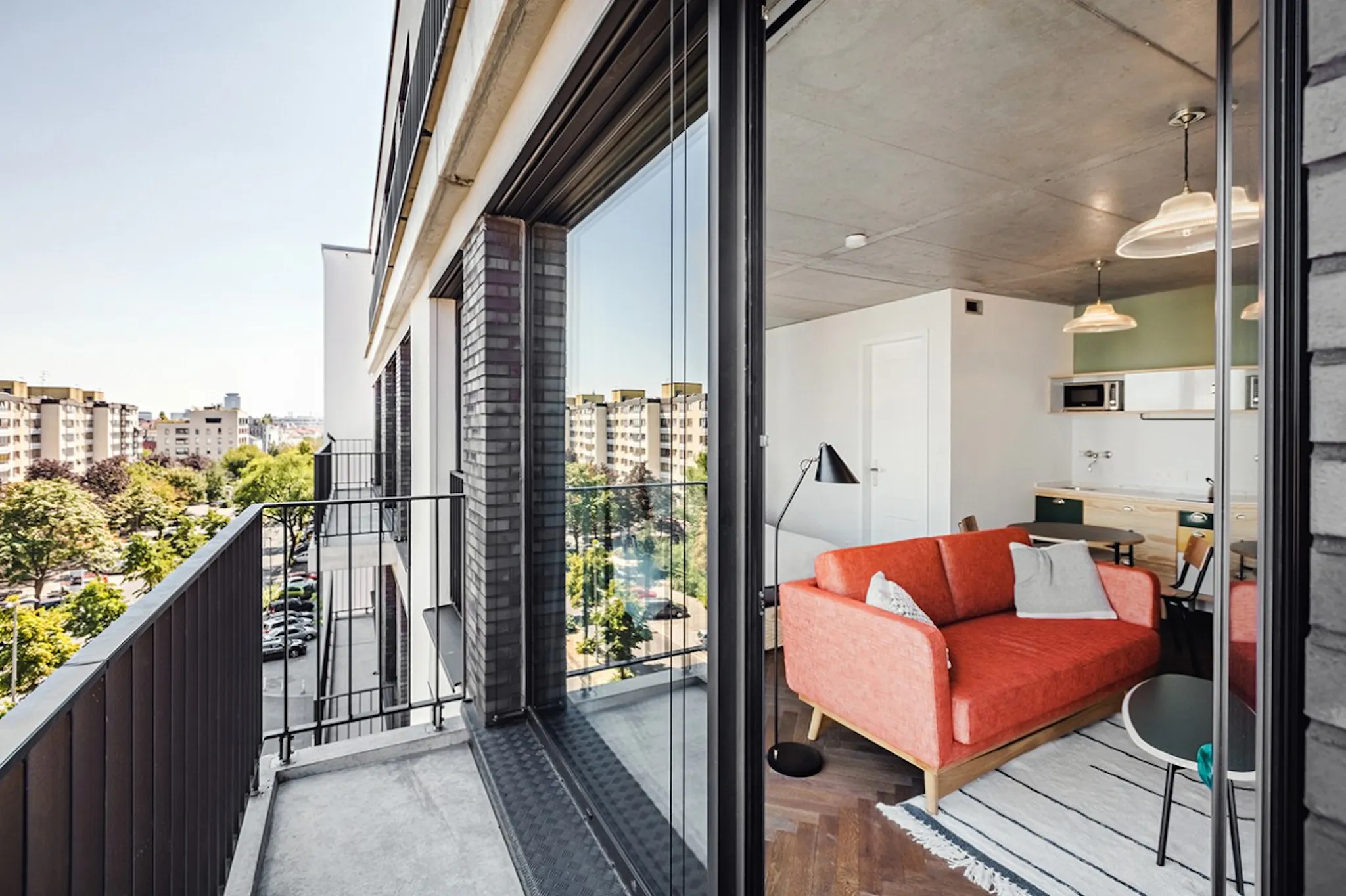 Stralsunder Straße, Berlin preview