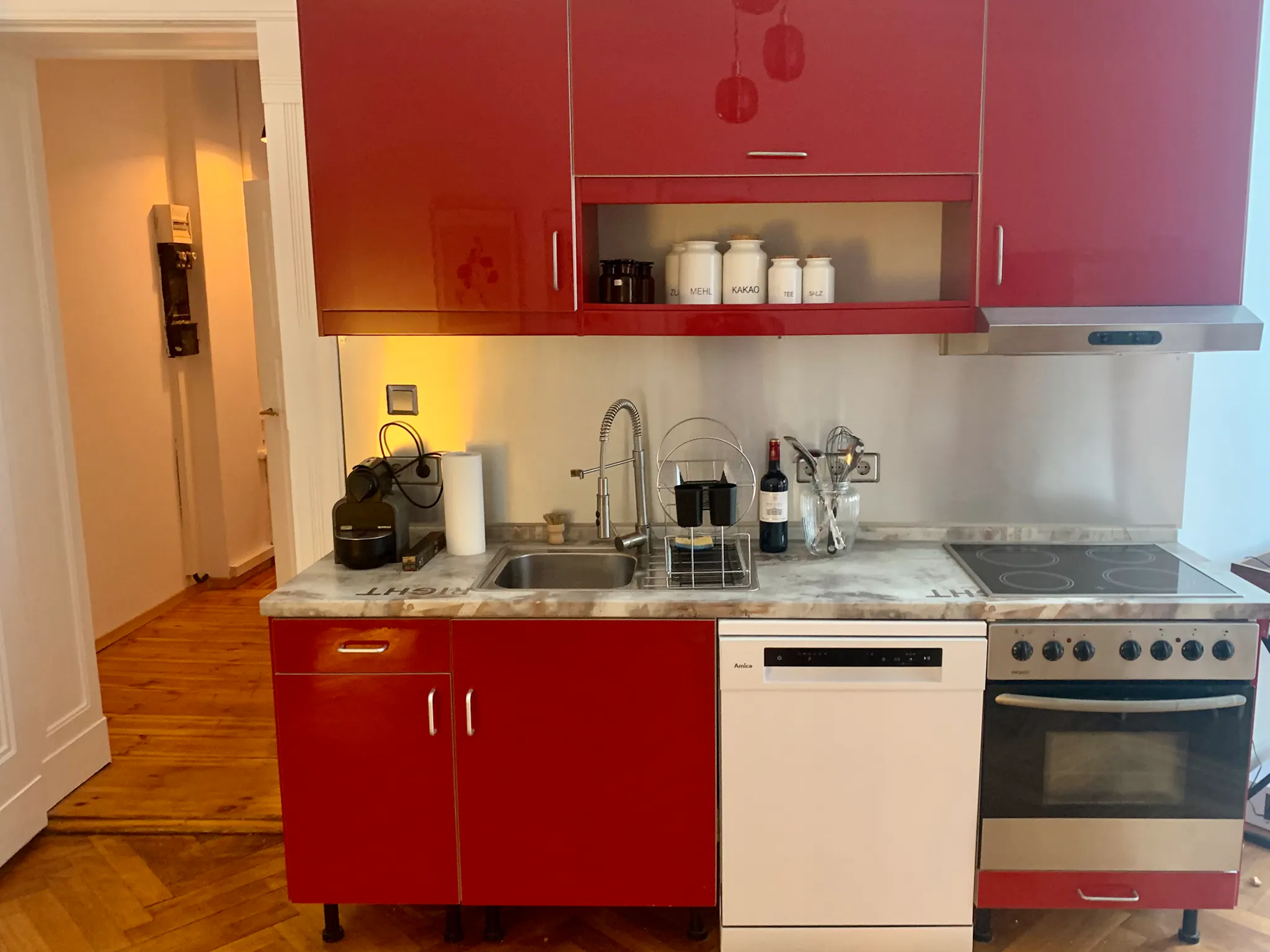 1-Bedroom Apartment in Sybelstraße, Berlin (1616850) ROOM 3