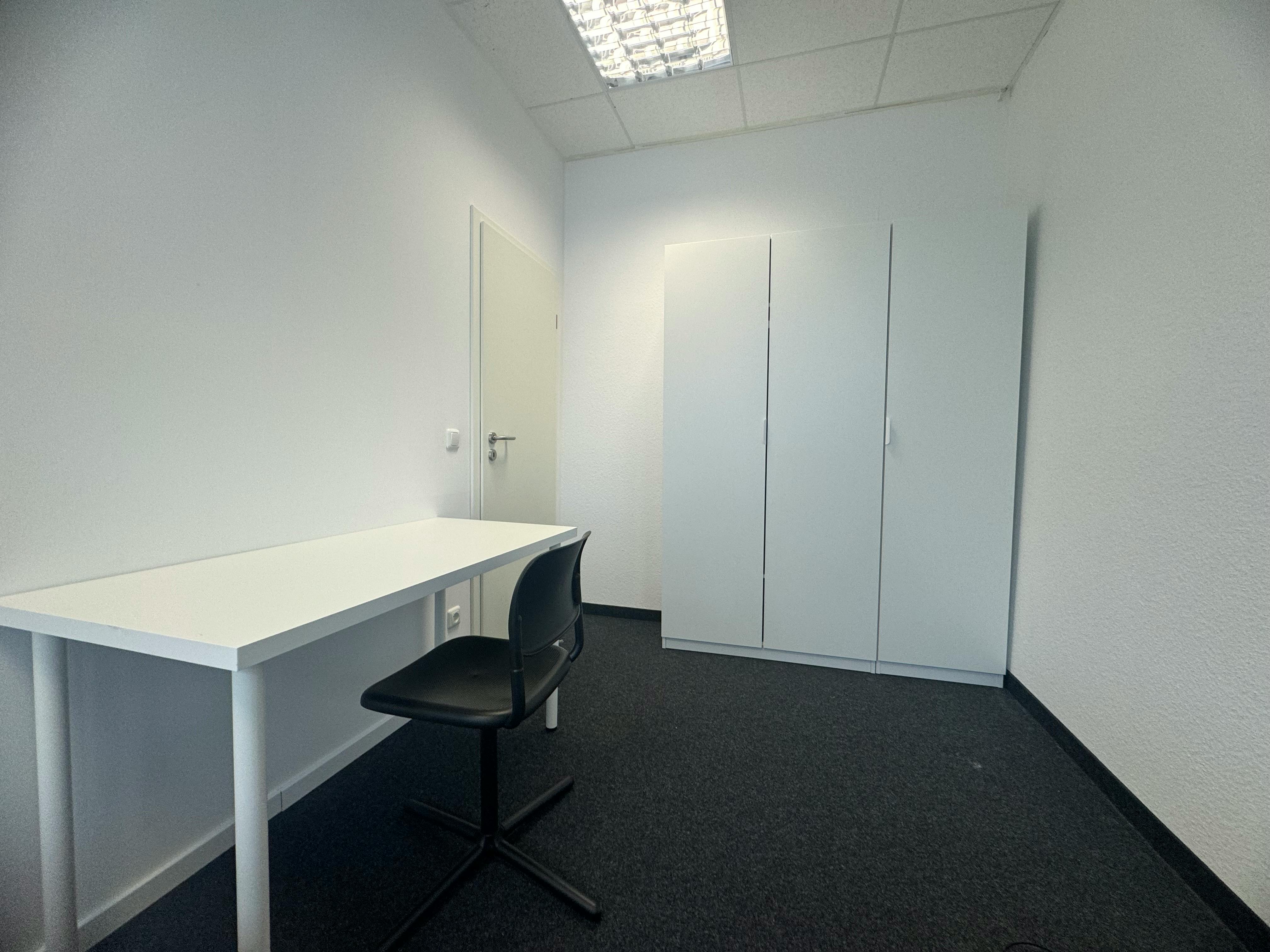 Single room Ottobrunn, 1 bed, 14m² — photo 1