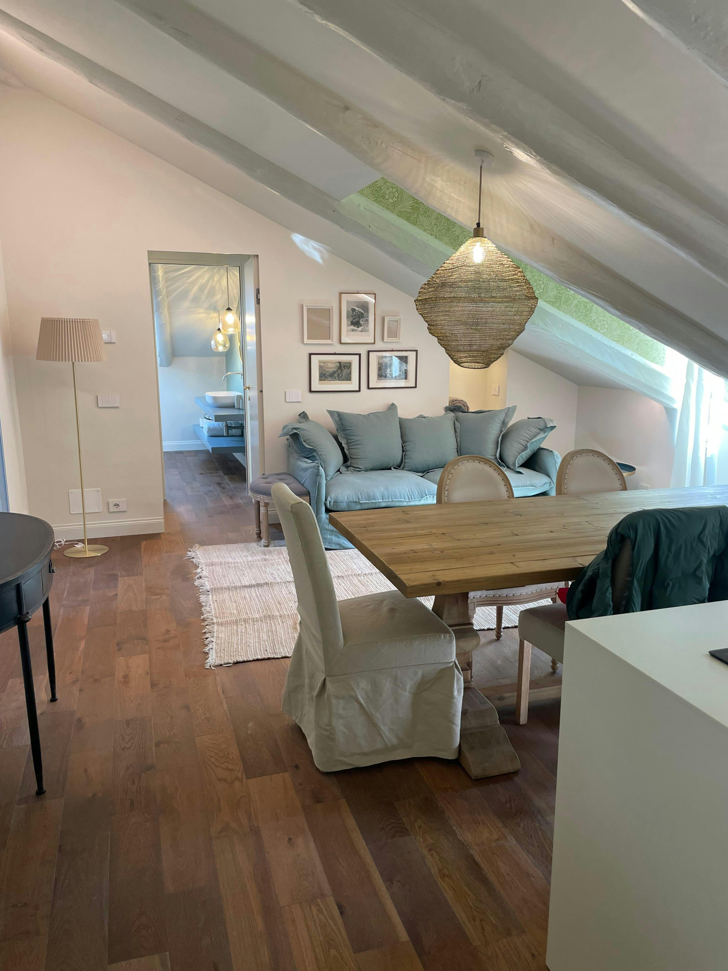 Appartamento in affitto a 2600 € al mese a Turin, Via Ettore De Sonnaz