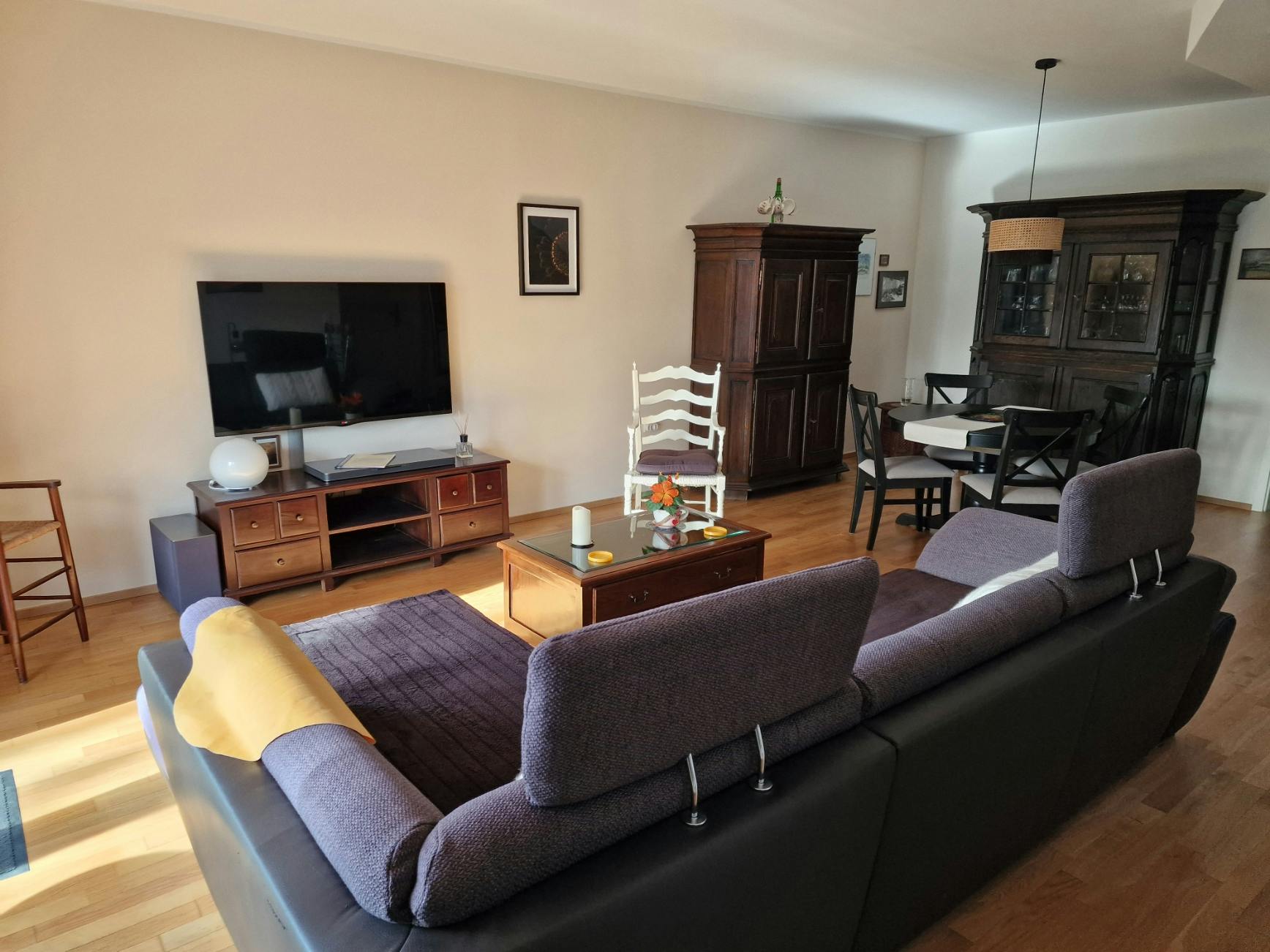 Apartment for rent for €3,200 per month in Ratingen, Fängerskamp