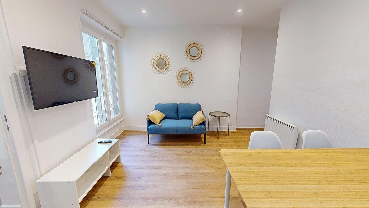 Квартира за оренду для 595 EUR на місяць у Saint-Étienne, Rue Paul Bert