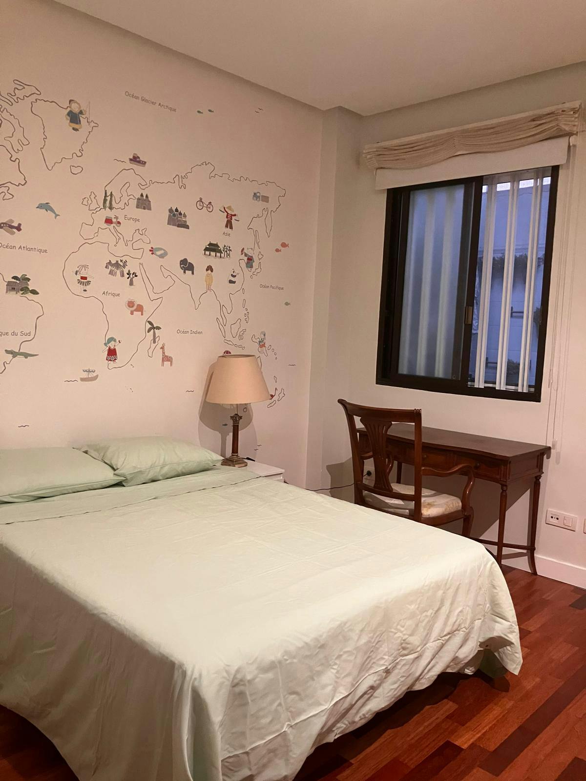 私人房间 正在以 €700 的月租出租，其位于 Santa Cruz de Tenerife, Calle de Teniente Martín Bencomo