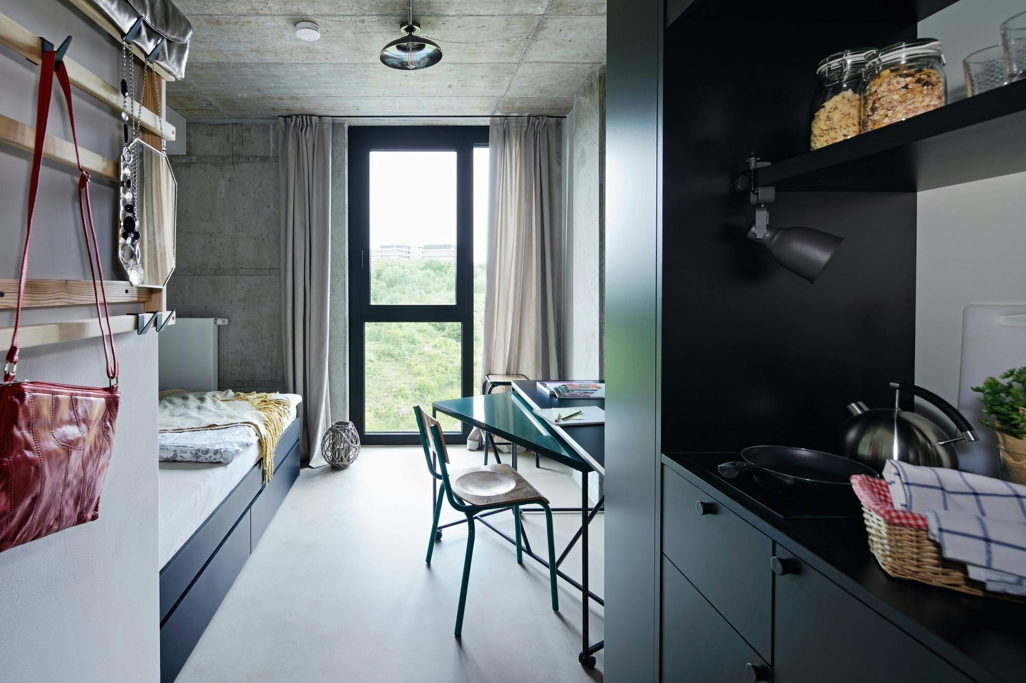 preview gallery tile