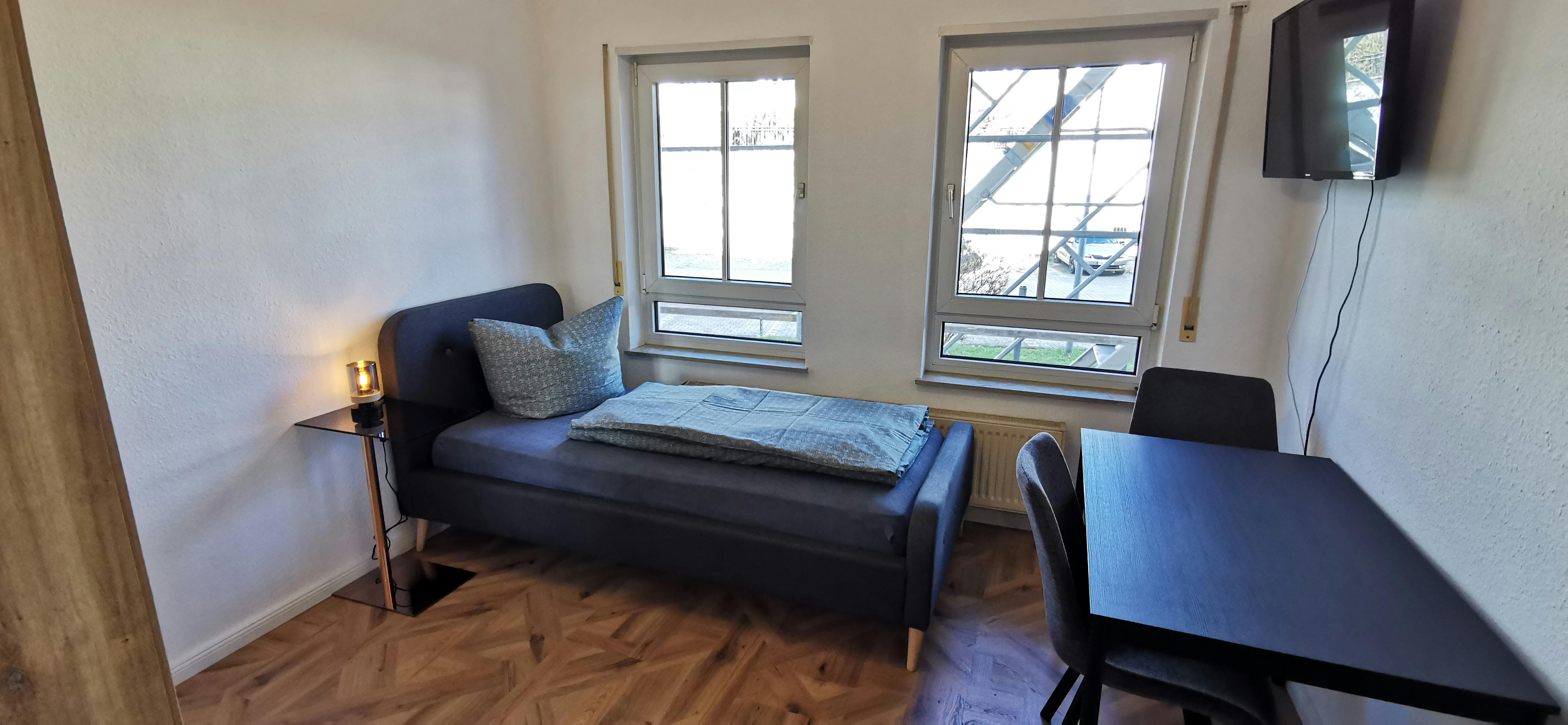 Apartment for rent for €680 per month in Dresden, Troppauer Straße