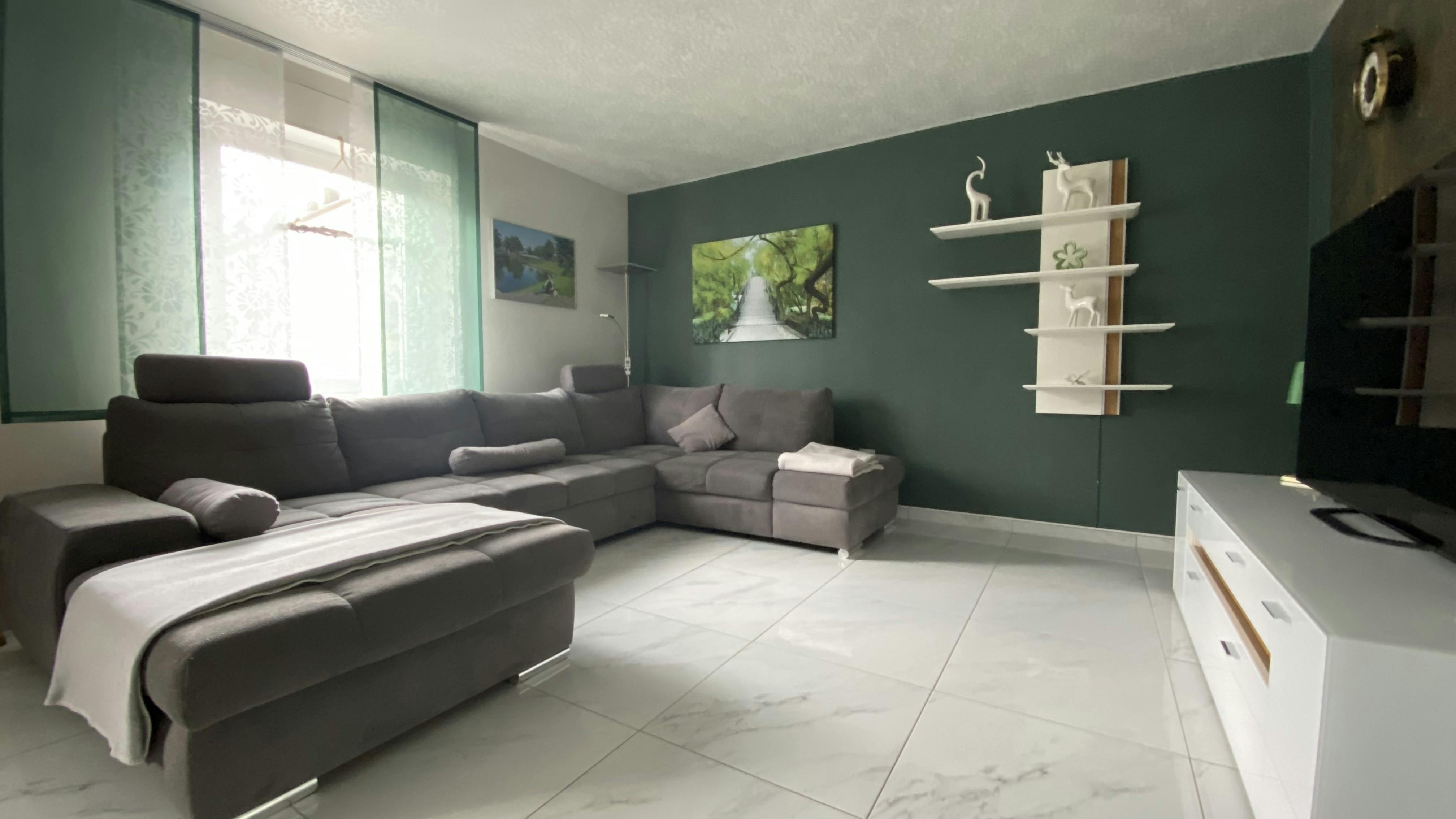 Chambre partagée à louer pour 1 750 €/mois à Eschweiler, Dürener Straße