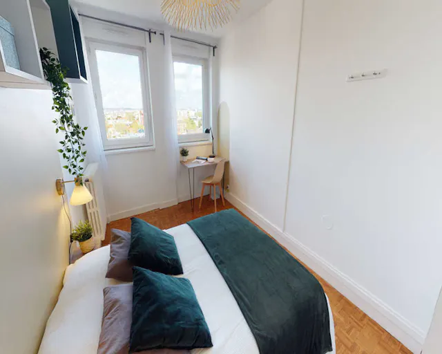 Private room in Avenue Marceau, Courbevoie (1617746) room image 2