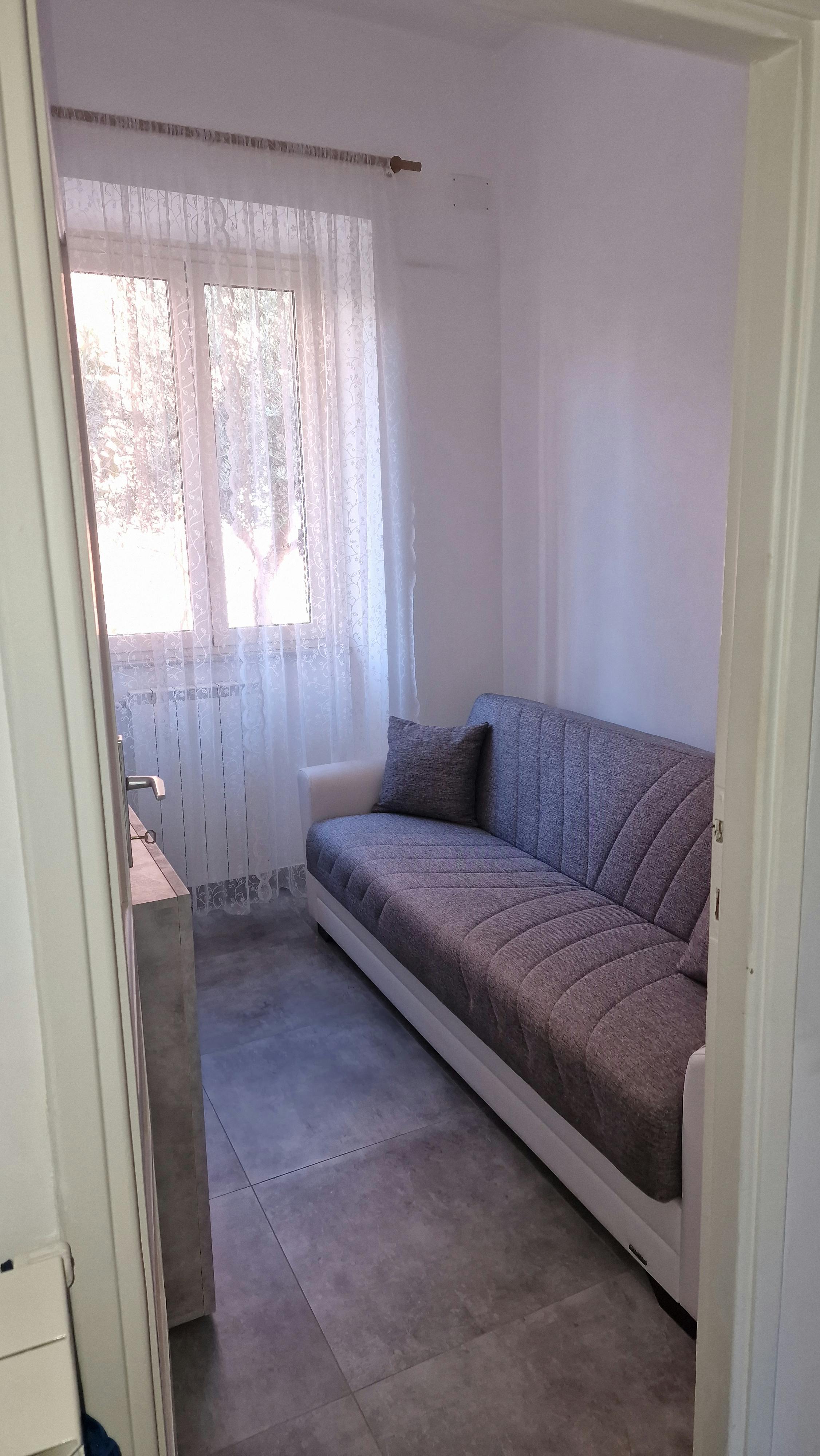 Habitación privada en alquiler por 399 € al mes en Ciampino, Via Vinicio Cortese