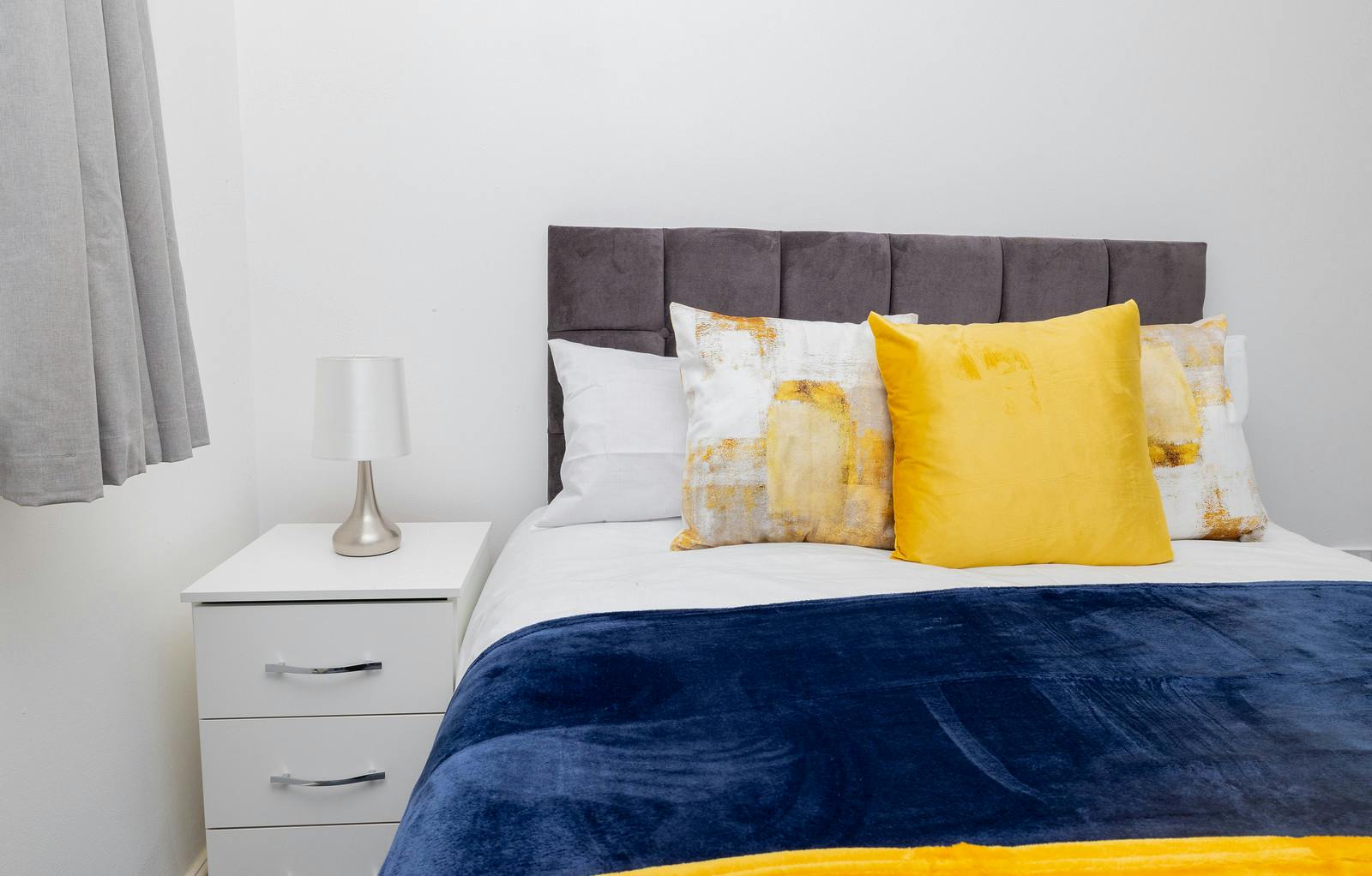 House for rent for £5,600 per month in Corby, Roman Road