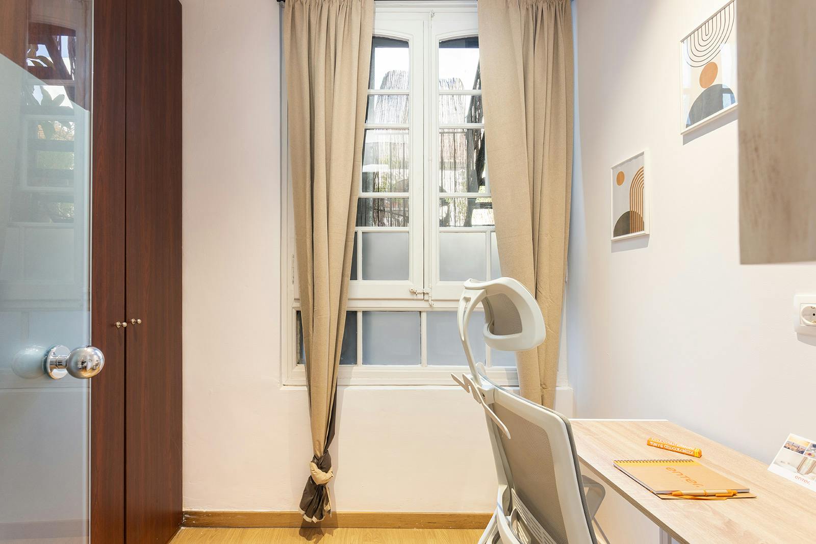 preview gallery tile