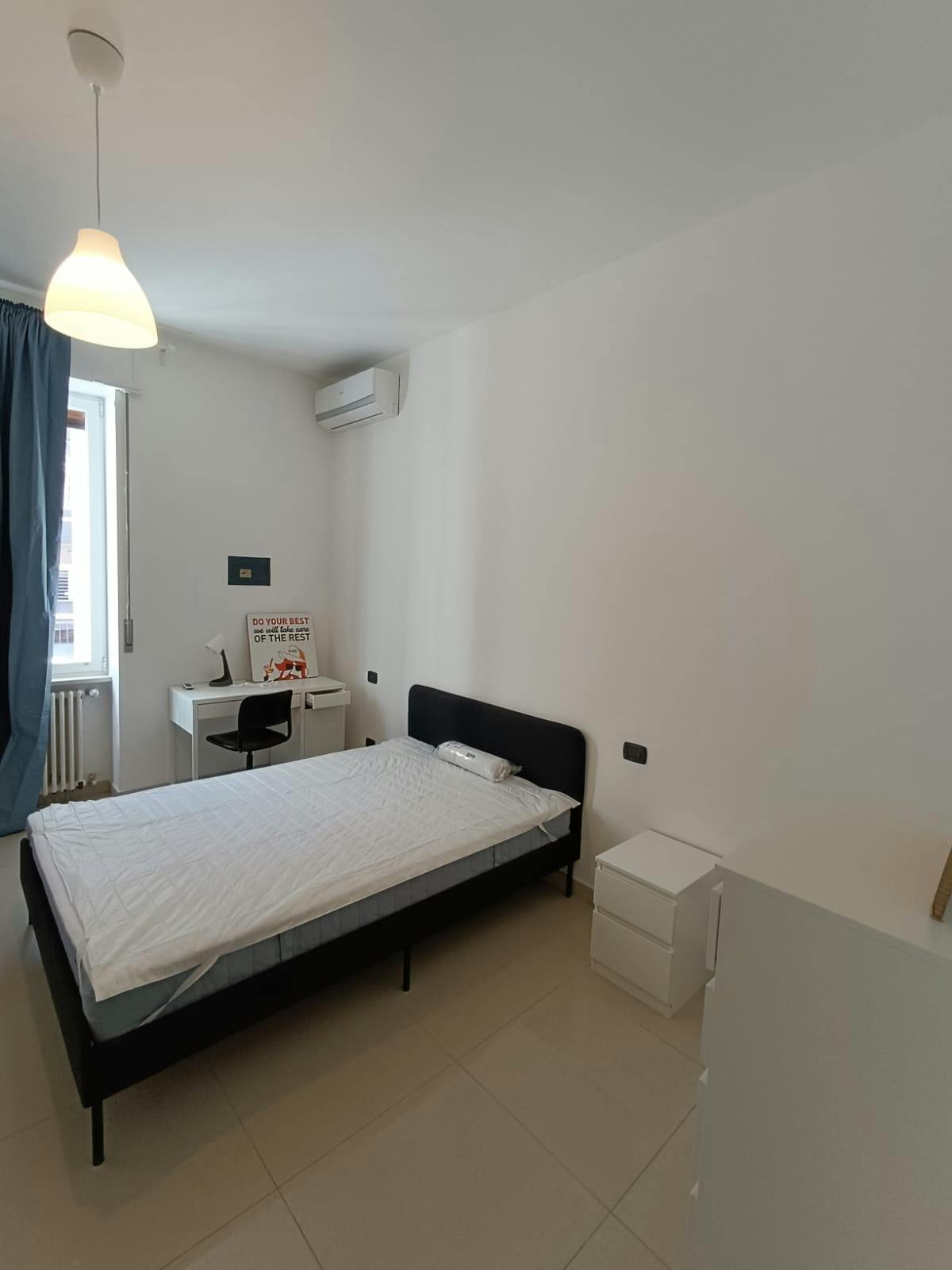 私人房间 正在以 €600 的月租出租，其位于 Bari, Via Sergio Pansini