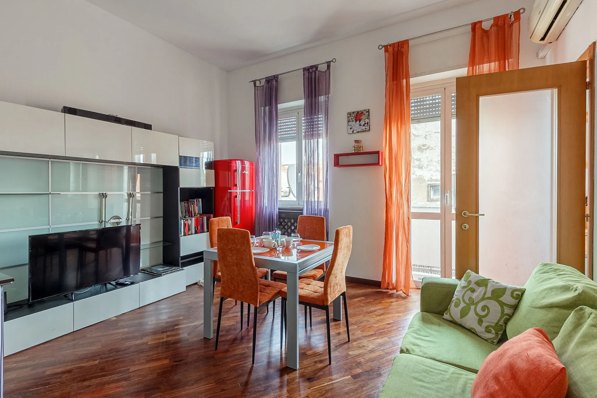 Viale Molise, Milan preview