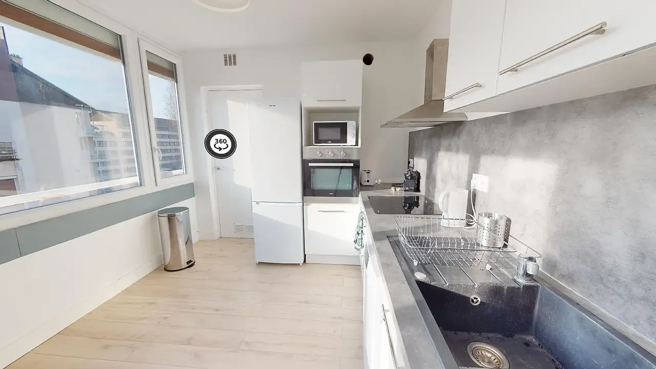 3-Bedroom Apartment in Rue Nicolas Roland, Reims (1617981) ROOM 2