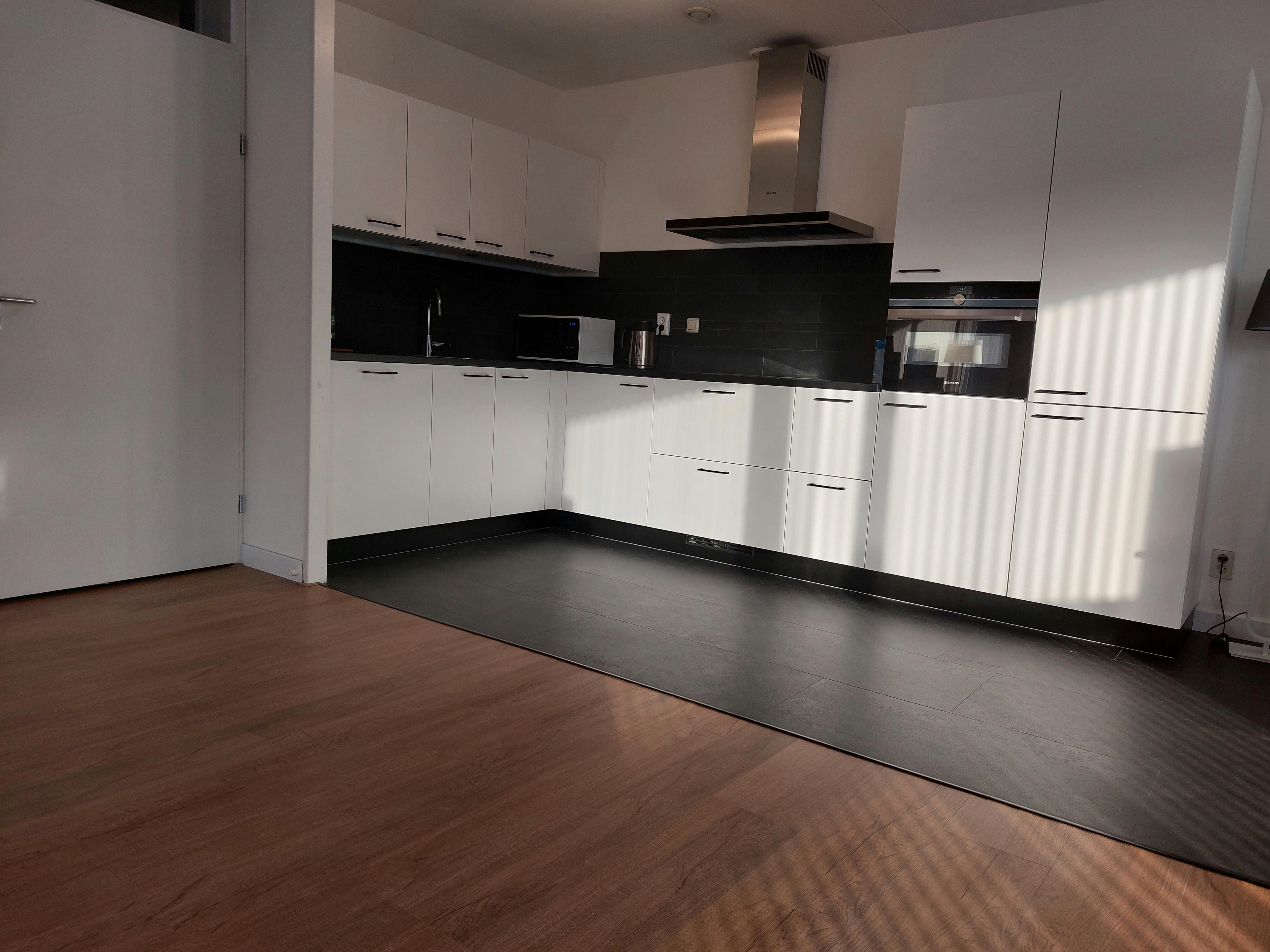 Appartement à louer pour 3 200 €/mois à Rotterdam, Lotustuin