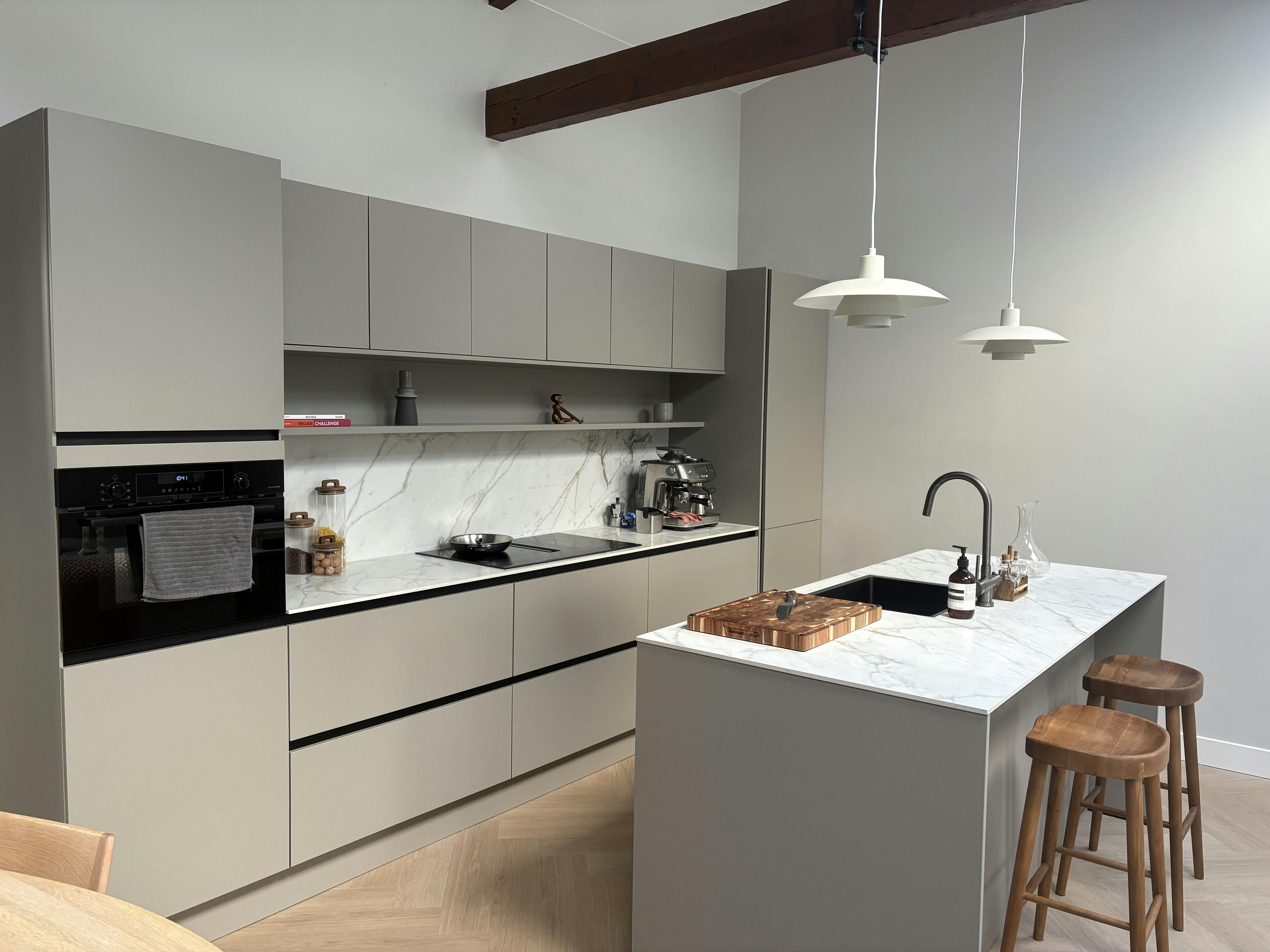 Pokój prywatny do wynajęcia za 1750 € miesięcznie w mieście Amsterdam, Tweede Hugo de Grootstraat