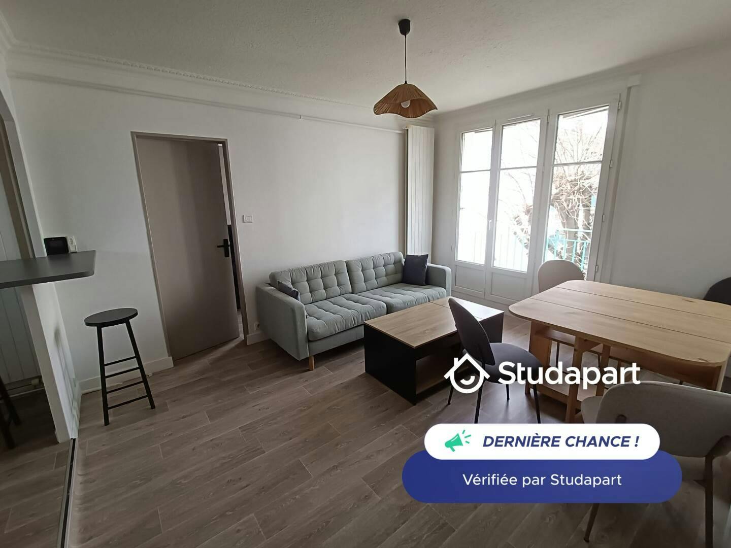 Apartament de închiriat pentru 800 EUR pe lună în Tours, Allée d'Yser