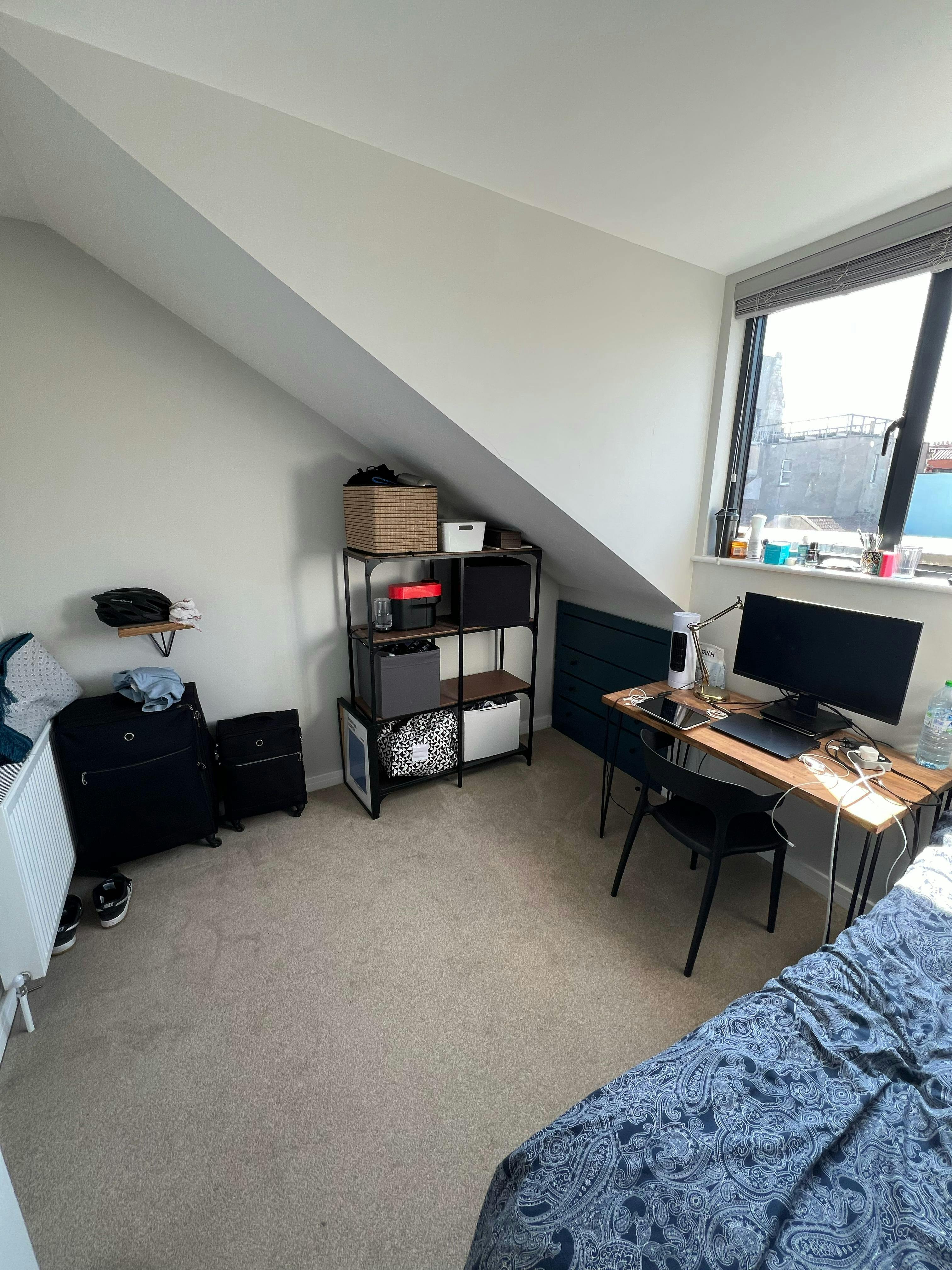 WG-Zimmer zu mieten für 1.095 € pro Monat in Avon, West Street