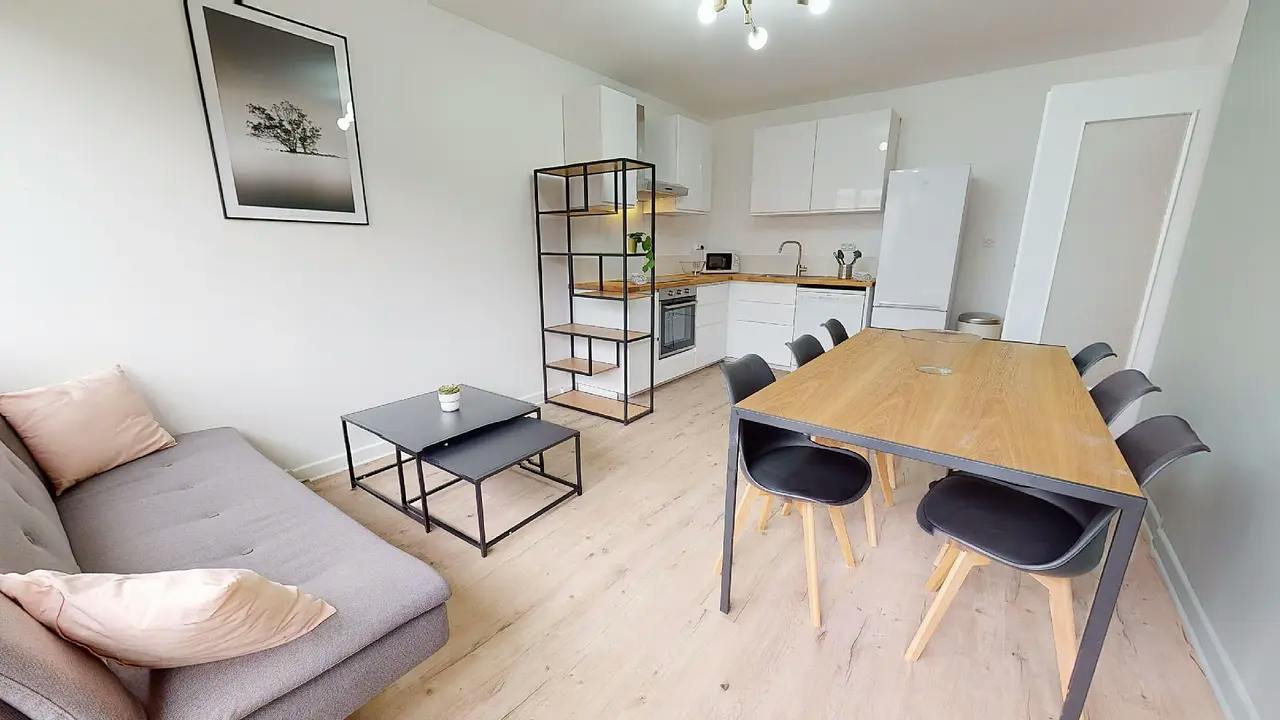 Private room for rent on Rue du Repos, Lyon - Vue 4