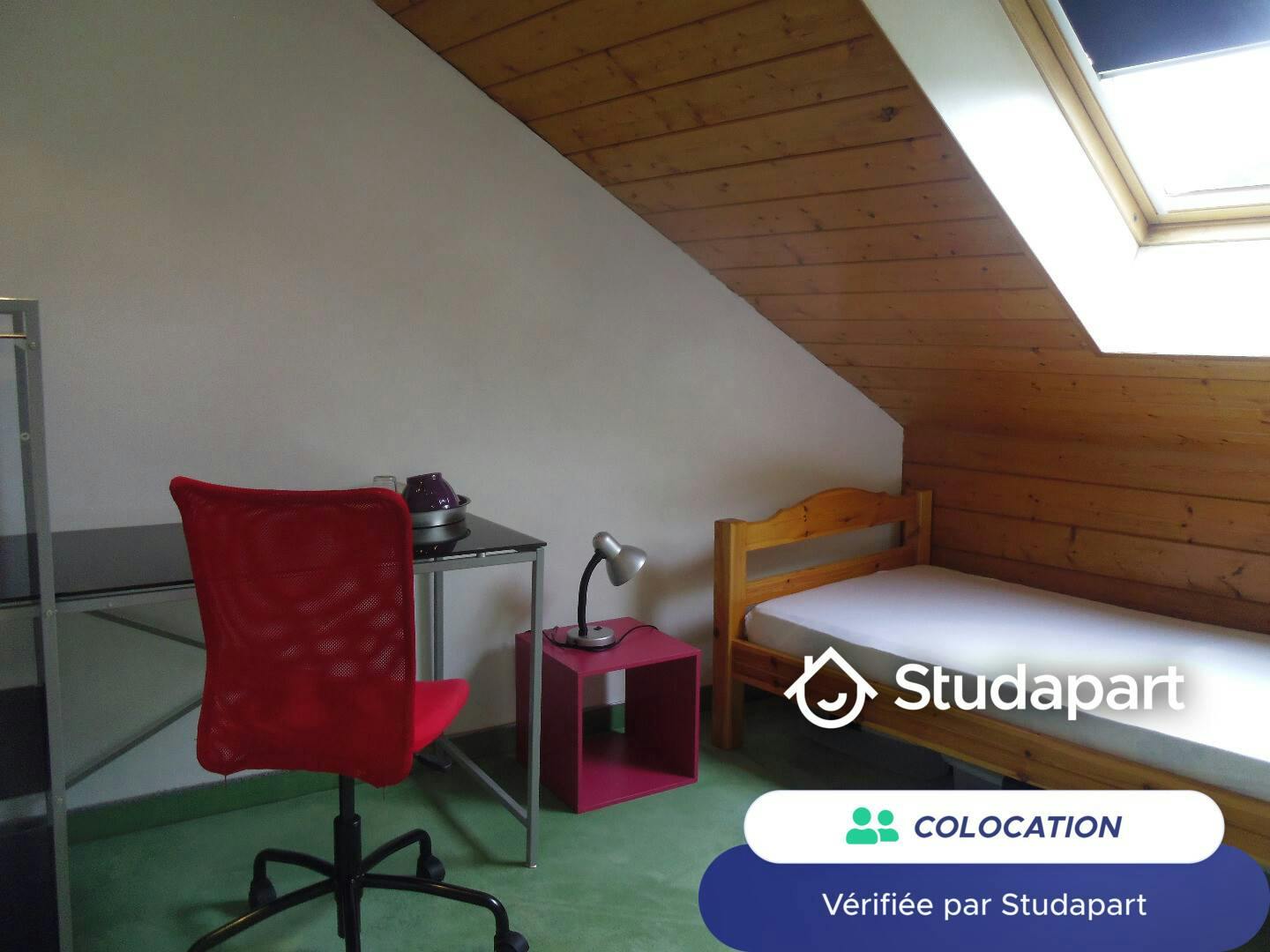 Private room for rent for €340 per month in Lorient, Rue Jean de Merville