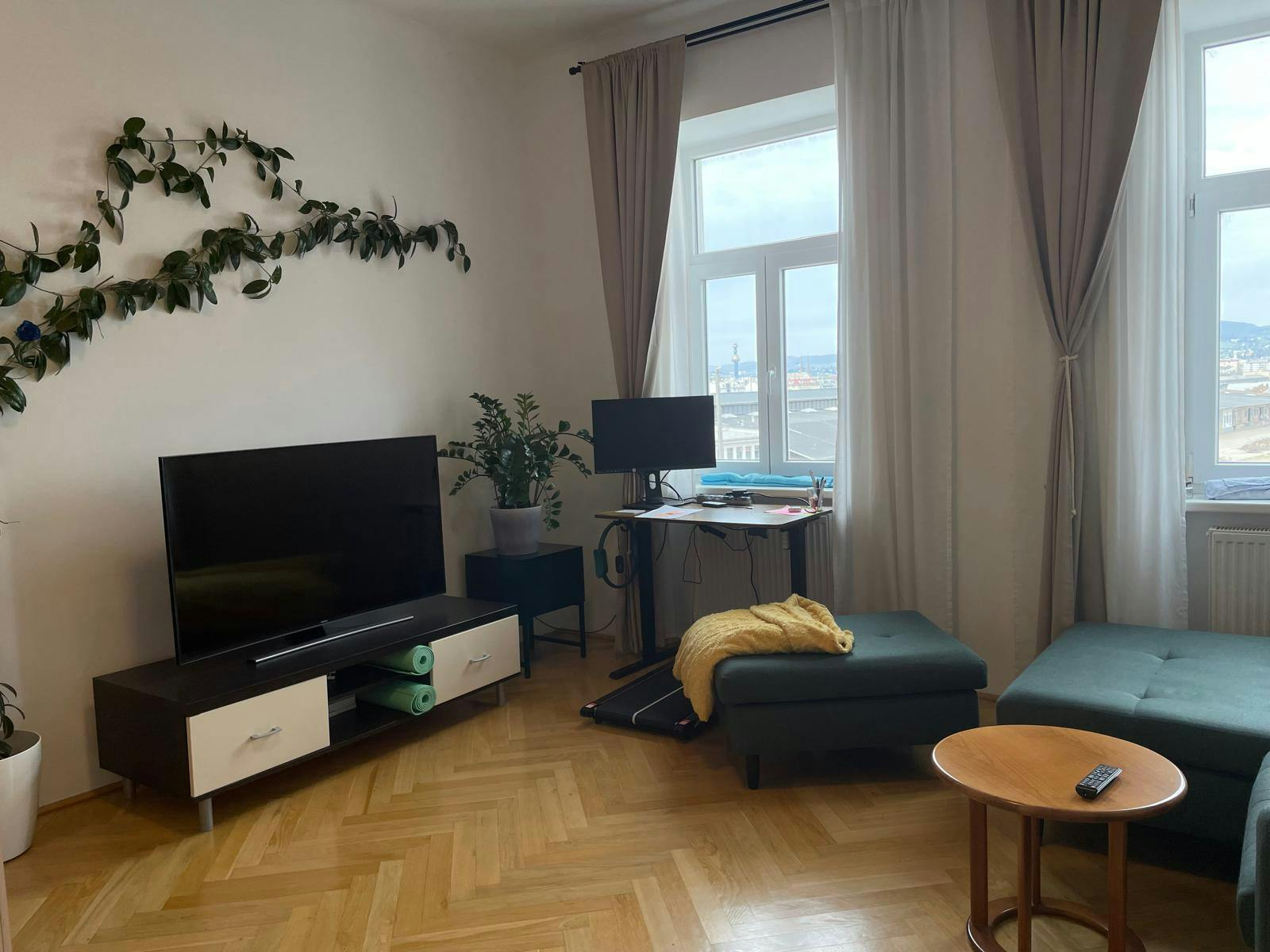 preview gallery tile