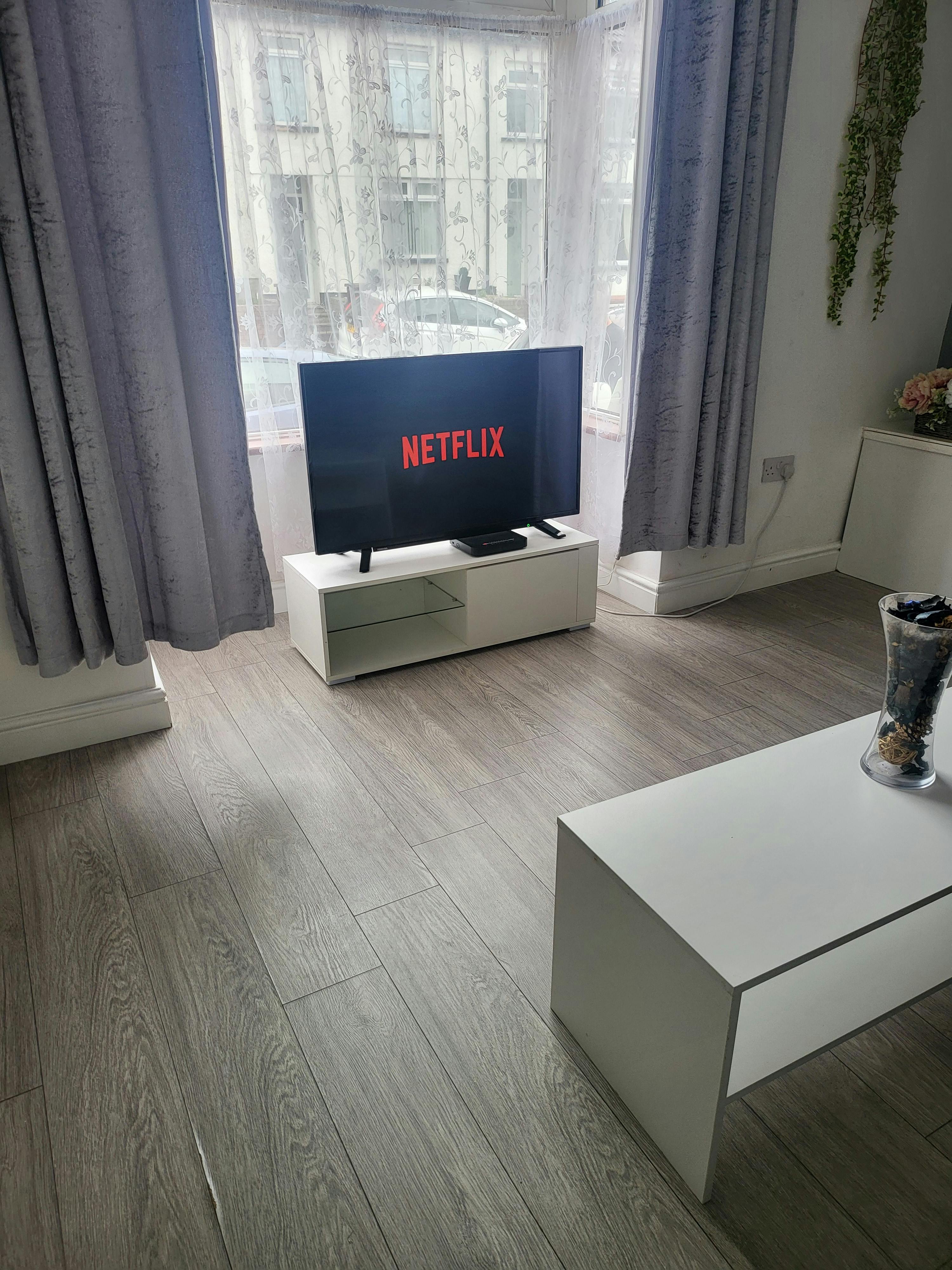 House for rent for £3,750 per month in Merthyr Tydfil, Eastfield Place