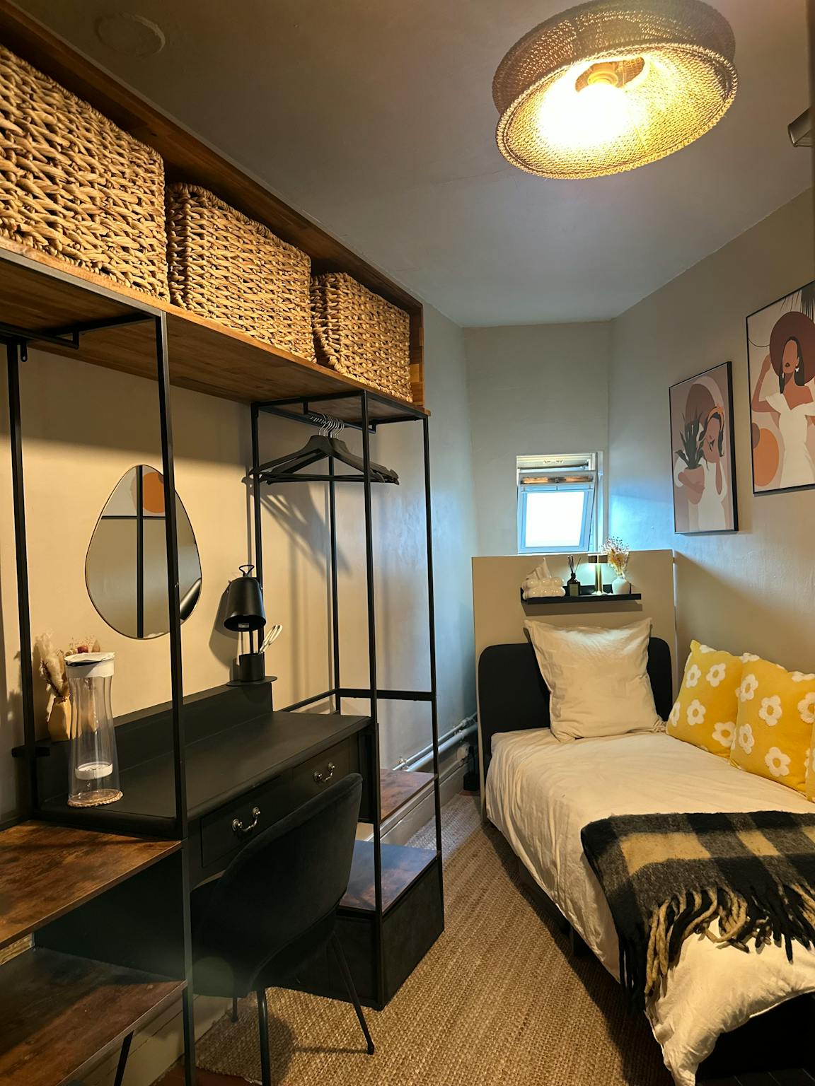 Rue Desbordes-Valmore, Paris preview