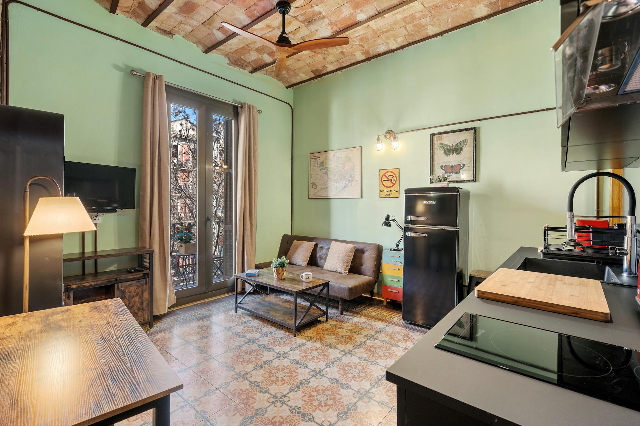 Carrer del Comte d'Urgell, Barcelona preview