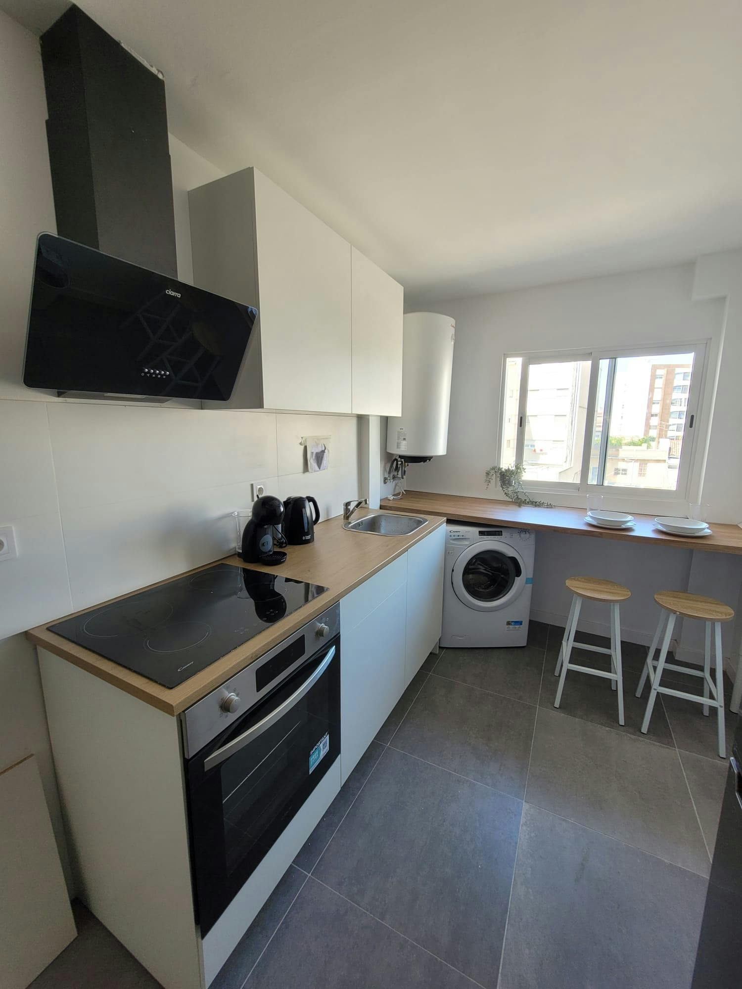 Single room Torrent, 1 bed, 10m² — photo 2