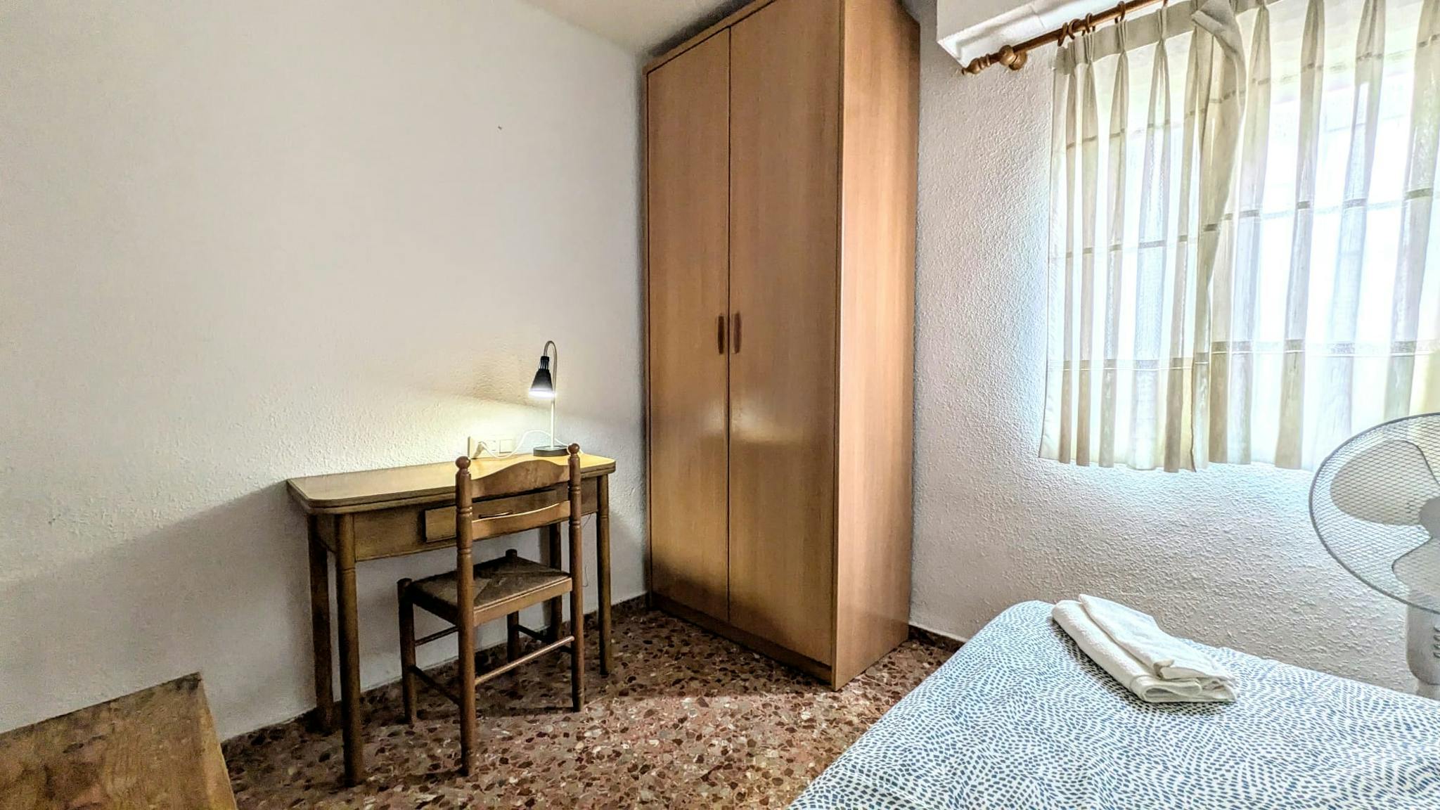 Calle del Veinticinco de Abril, Moncada preview